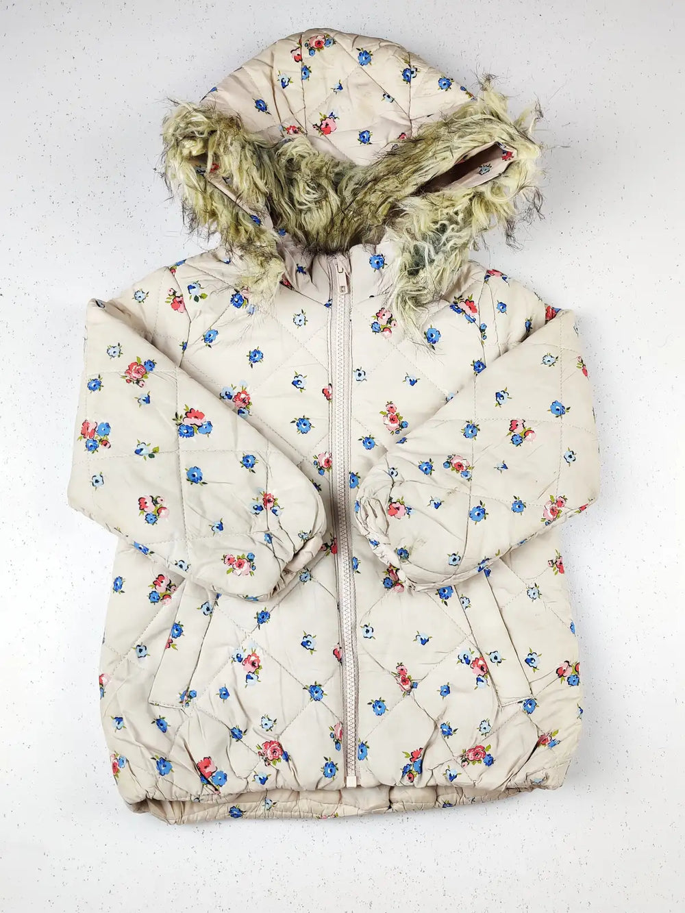 Buy online pre-used pre-loved 100% authentic & Original branded H&M (KJG-408) available in Pakistan. Top international brands avilable.