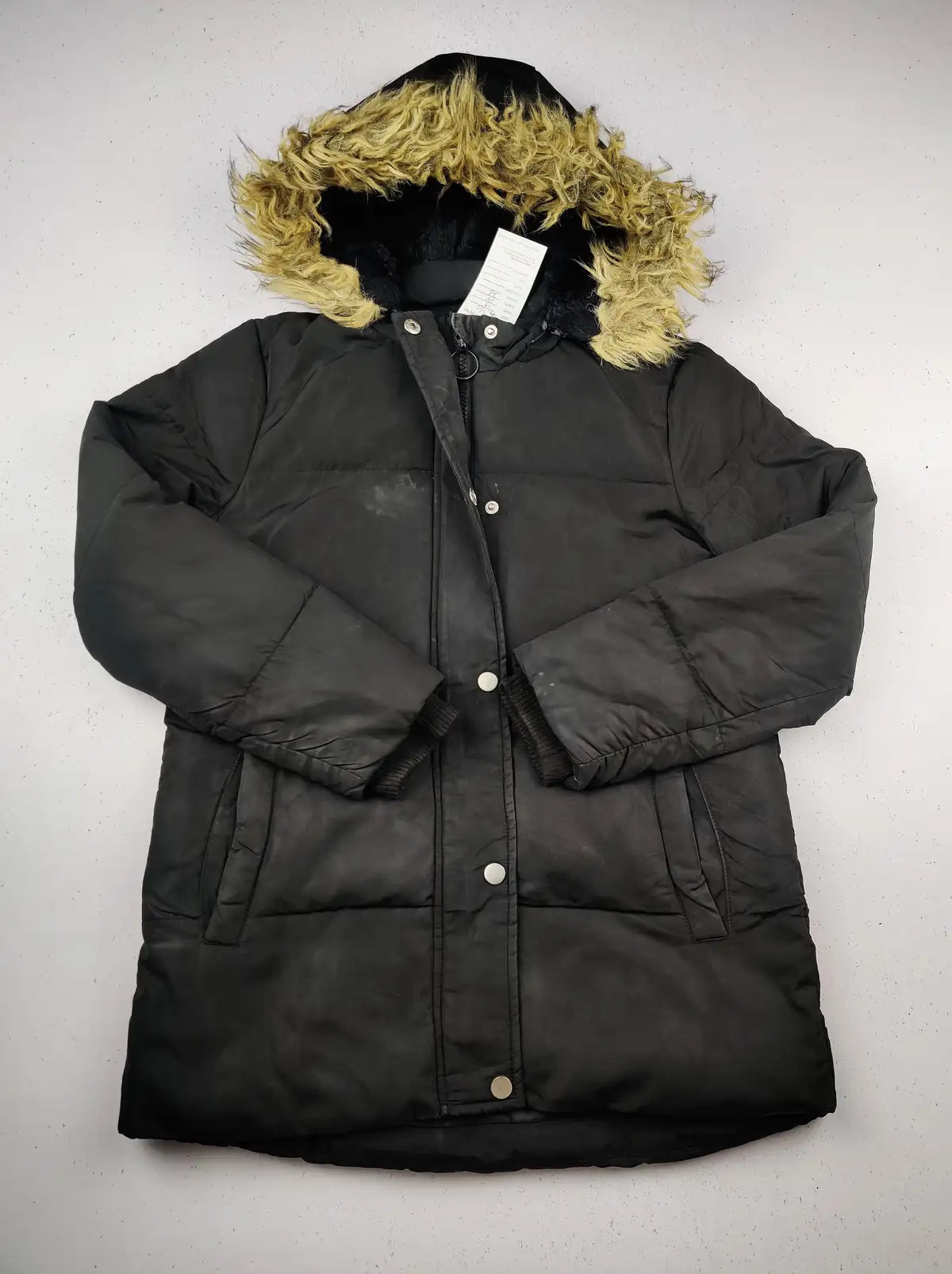 Buy online pre-used pre-loved 100% authentic & Original branded Primark (KJG-456) available in Pakistan. Top international brands avilable.