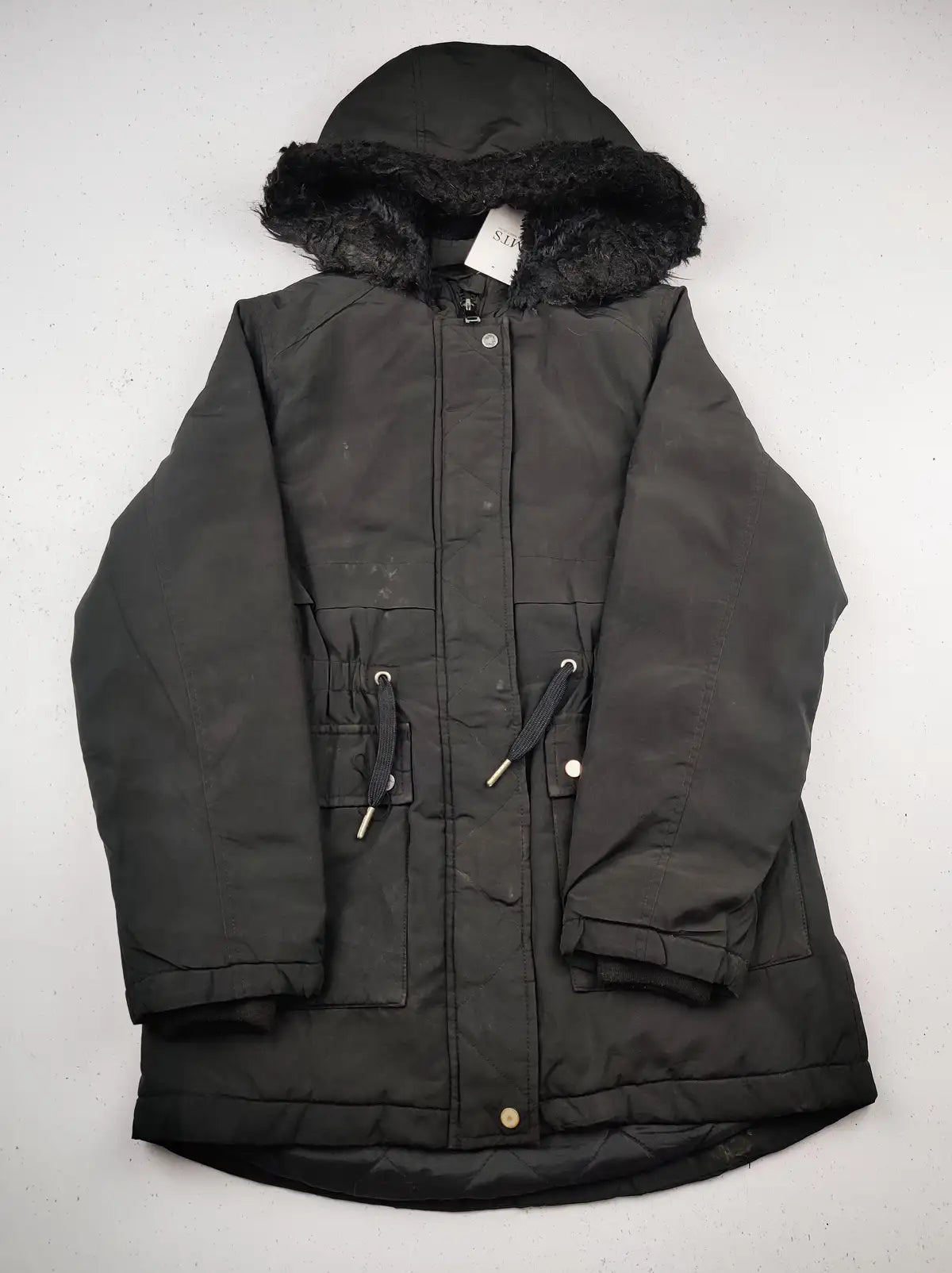 Buy online pre-used pre-loved 100% authentic & Original branded George (KJG-460) available in Pakistan. Top international brands avilable.