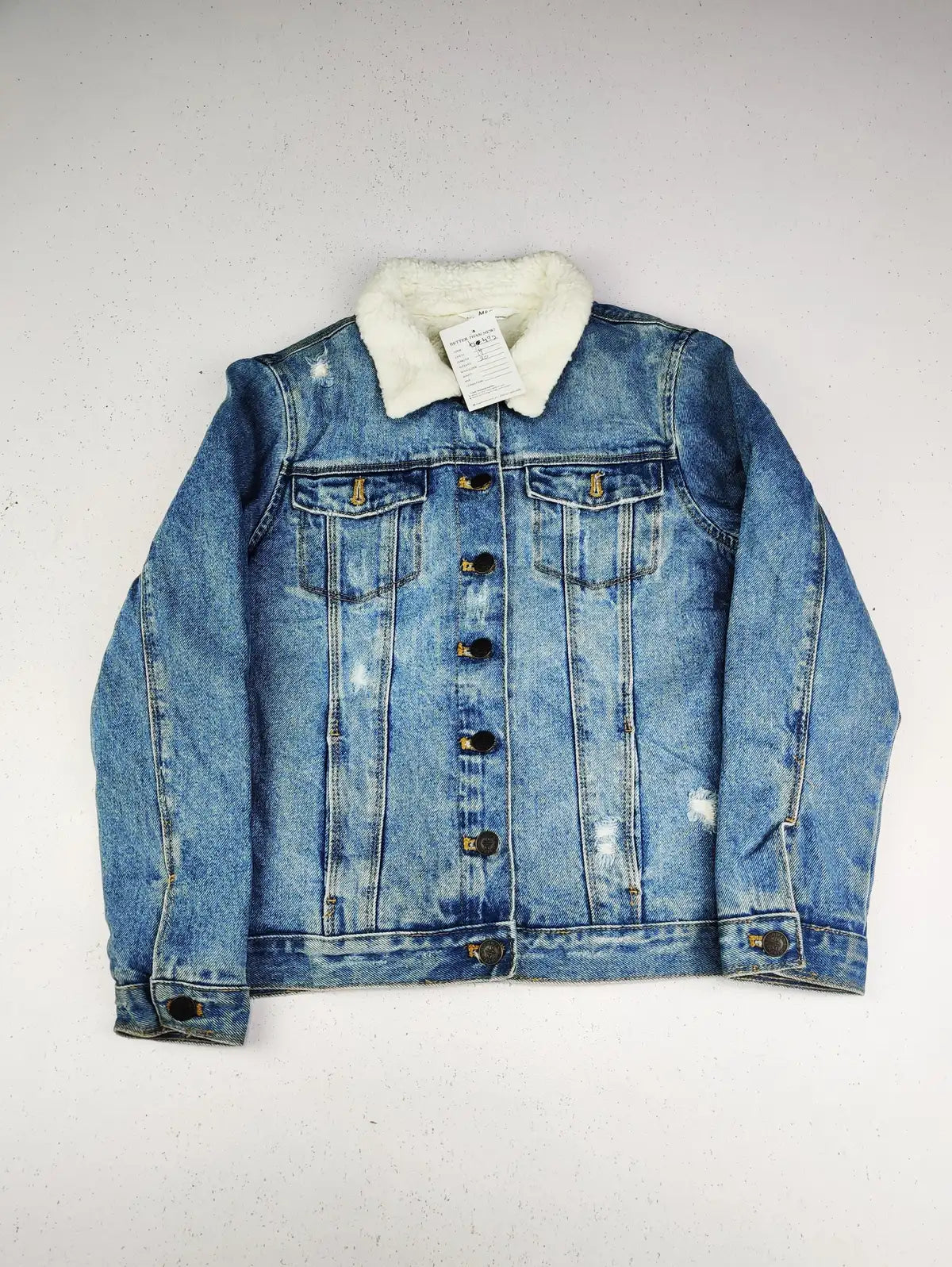 Buy online pre-used pre-loved 100% authentic & Original branded Marks & Spencer (KJG-492) available in Pakistan. Top international brands avilable.