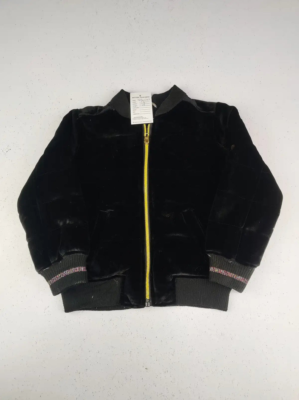 Buy online pre-used pre-loved 100% authentic & Original branded Superior (KJG-547) available in Pakistan. Top international brands avilable.
