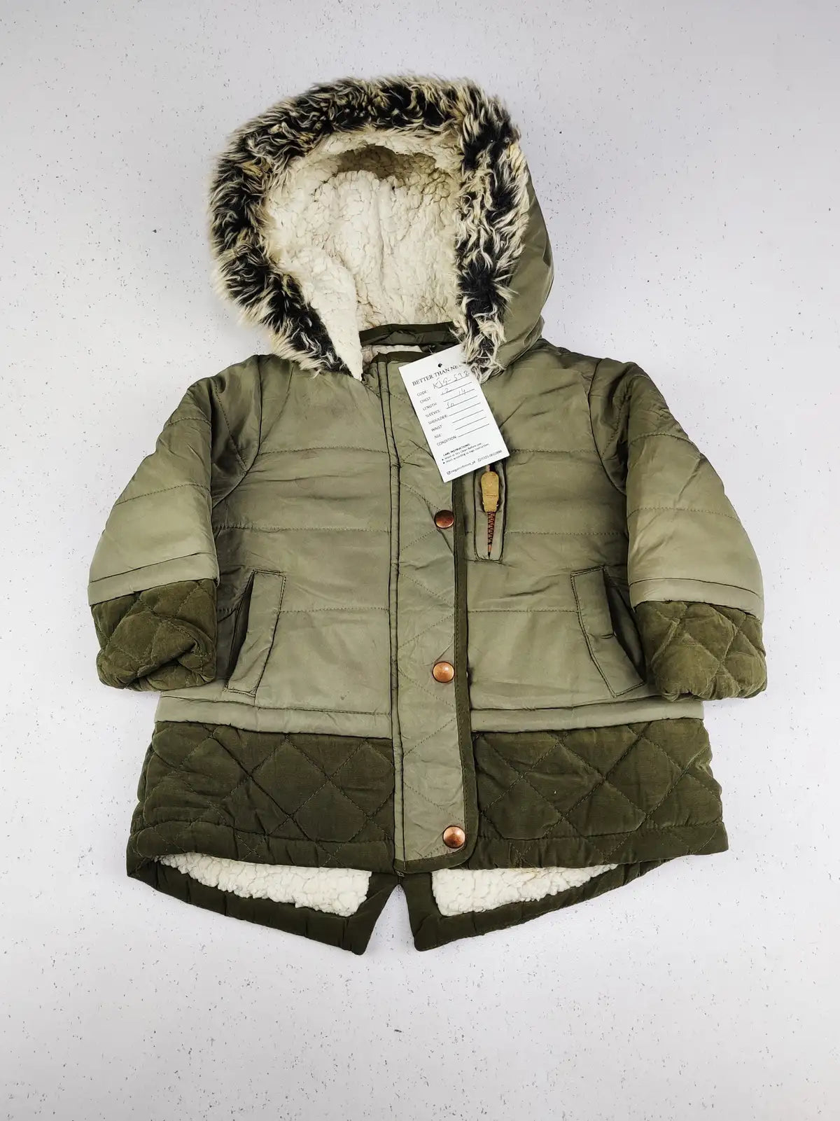 Buy online pre-used pre-loved 100% authentic & Original branded F&F (KJG-572) available in Pakistan. Top international brands avilable.