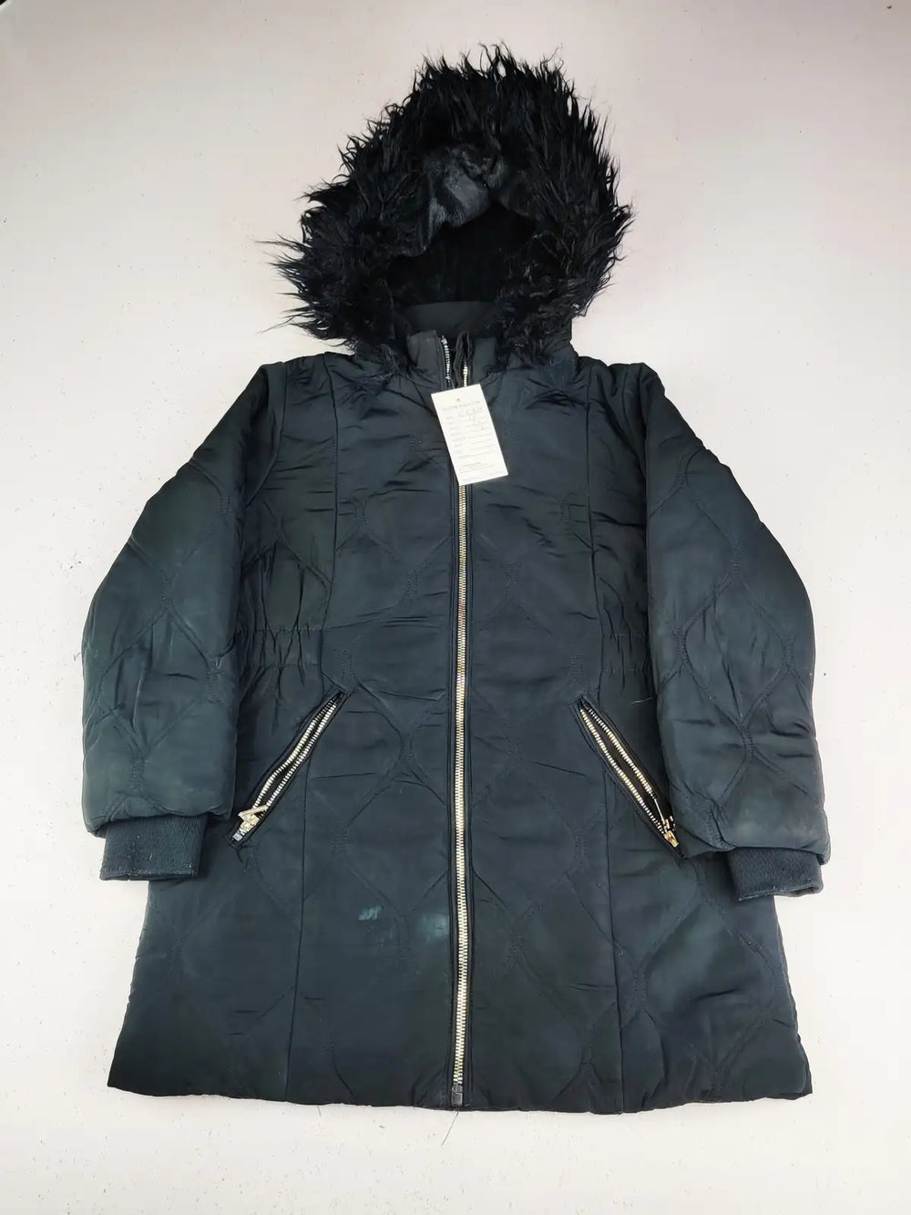 Buy online pre-used pre-loved 100% authentic & Original branded F&F (KJG-638) available in Pakistan. Top international brands avilable.