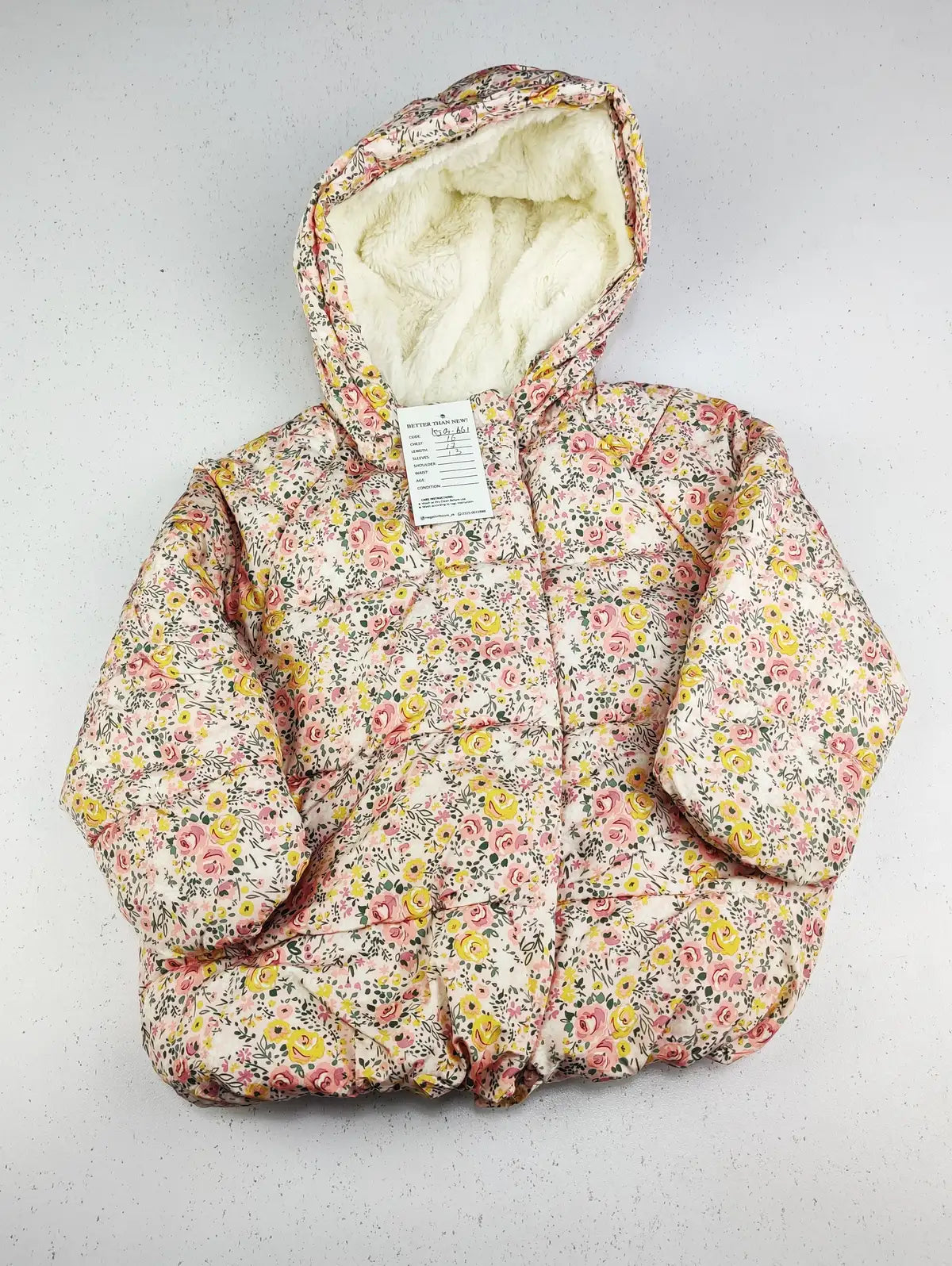 Buy online pre-used pre-loved 100% authentic & Original branded F&F (KJG-661) available in Pakistan. Top international brands avilable.