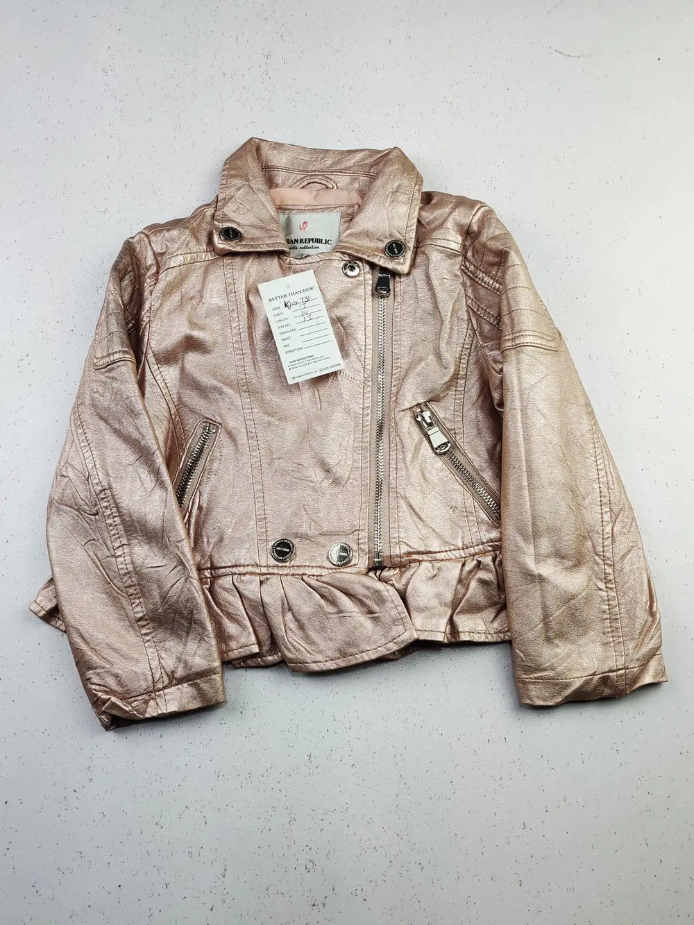 Buy online pre-used pre-loved 100% authentic & Original branded Urban Republic (KJG-731) available in Pakistan. Top international brands avilable.