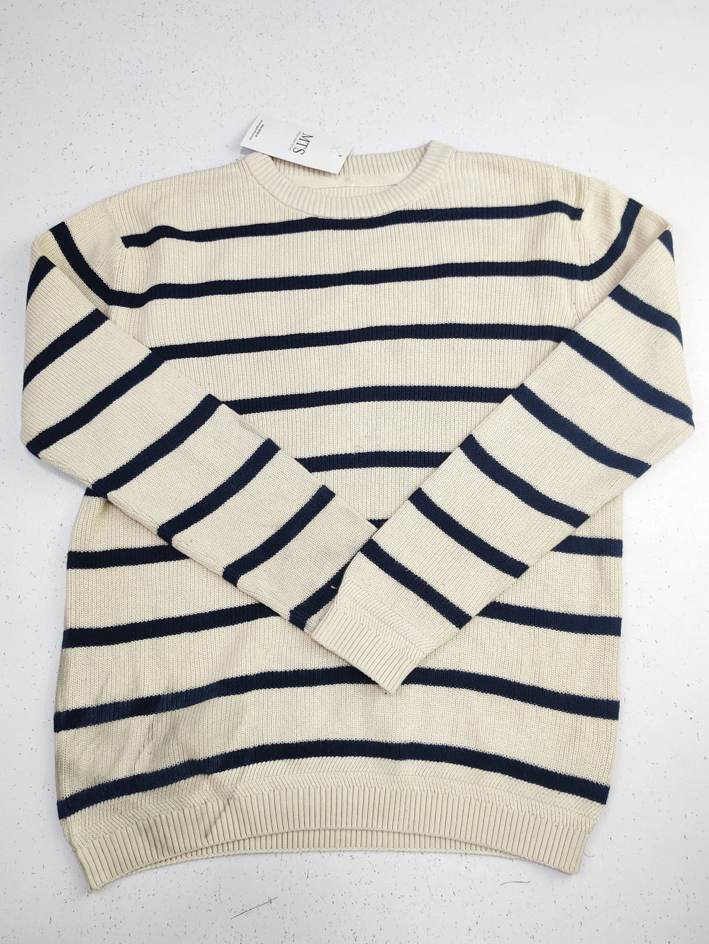 Buy online pre-used pre-loved 100% authentic & Original branded Marks & Spencer (KWB-1644) available in Pakistan. Top international brands avilable.
