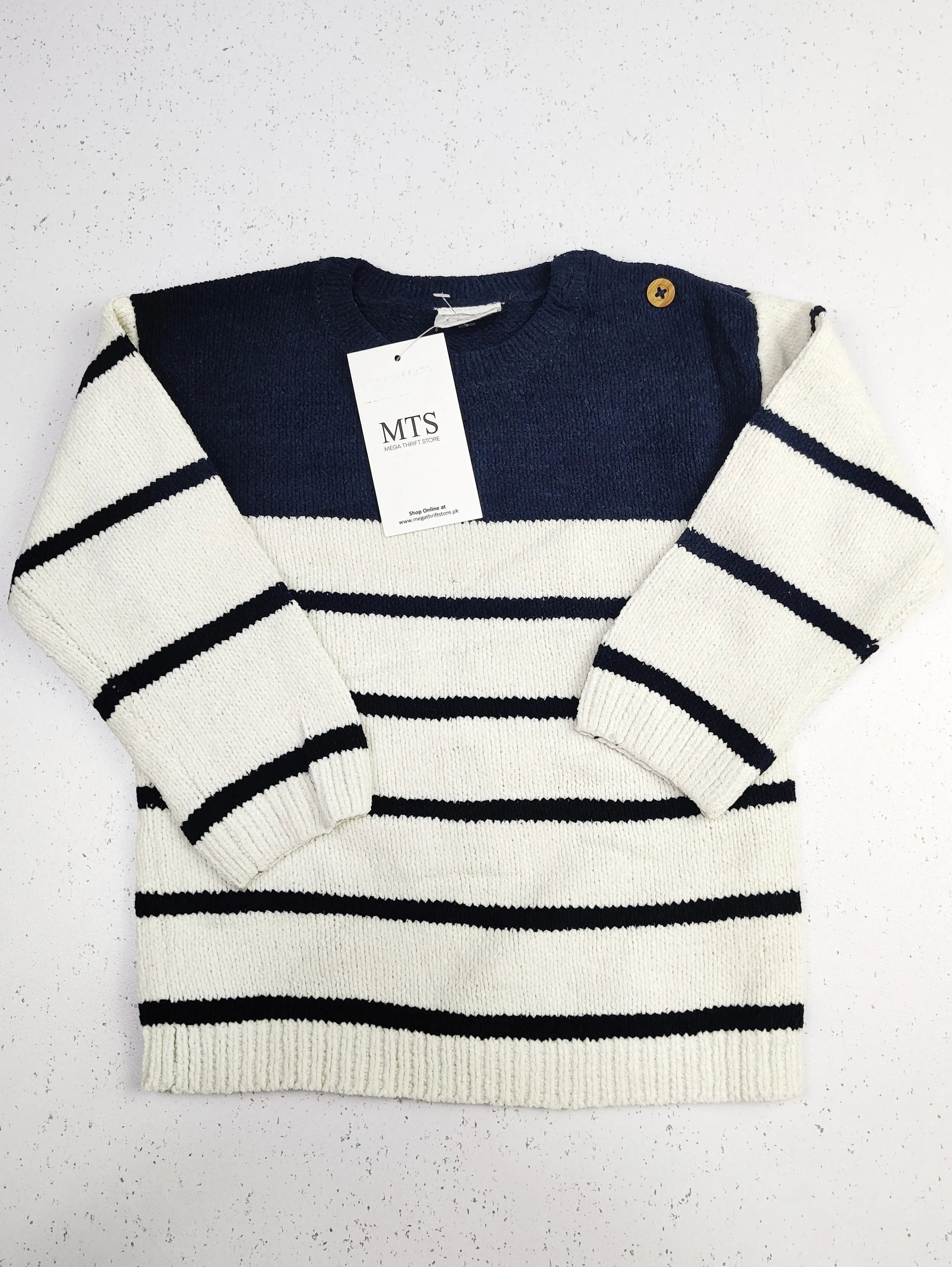 Buy online pre-used pre-loved 100% authentic & Original branded Fred Flo (KWB-1657) available in Pakistan. Top international brands avilable.