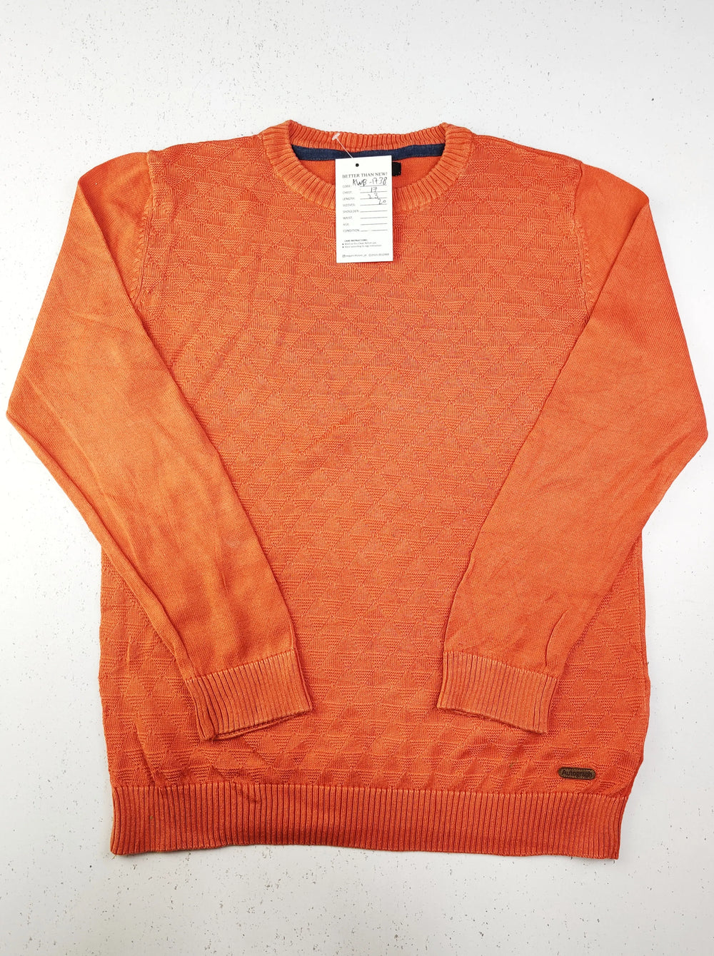 Buy online pre-used pre-loved 100% authentic & Original branded Marks & Spencer (KWB-1738) available in Pakistan. Top international brands avilable.