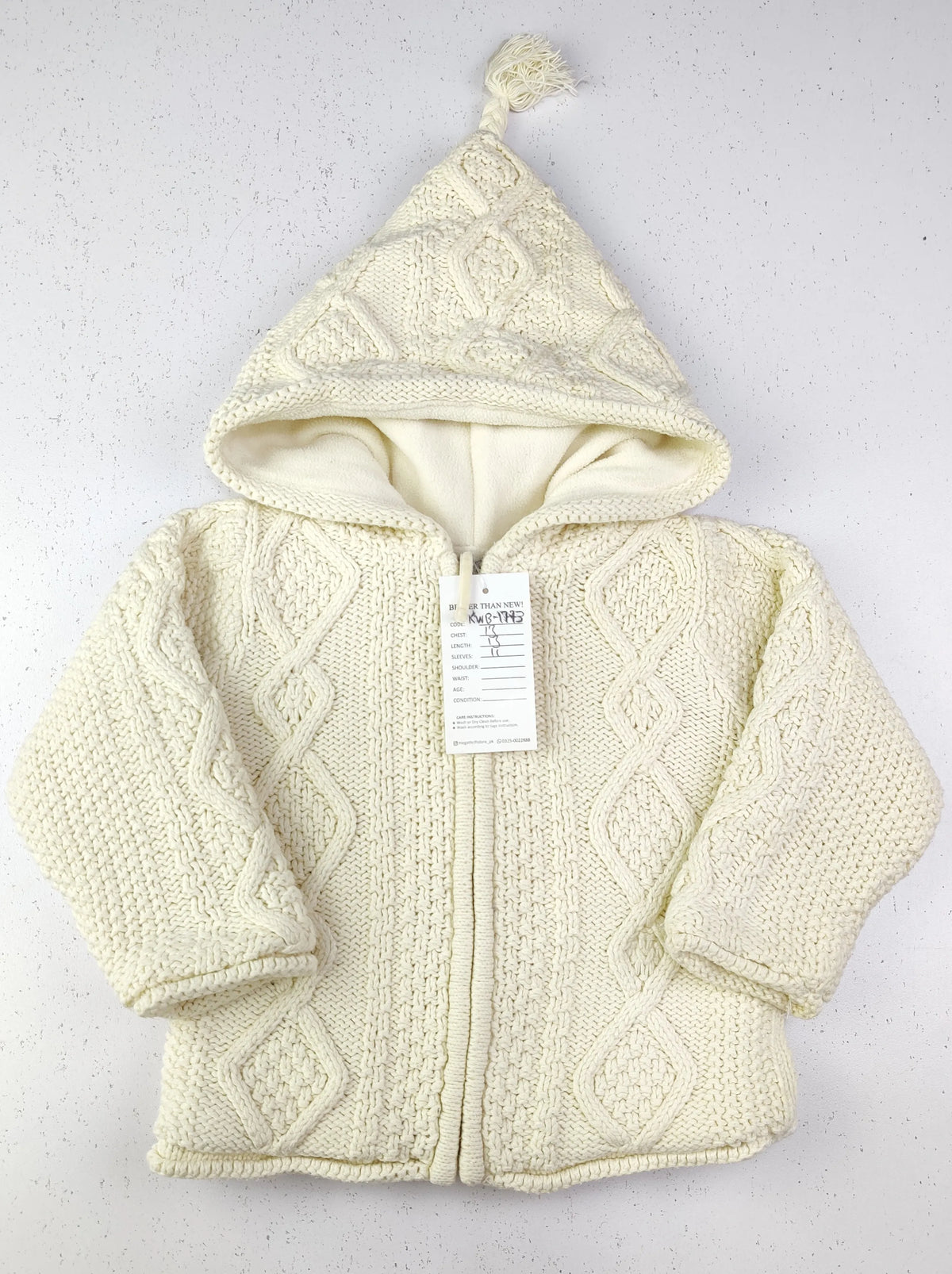 Buy online pre-used pre-loved 100% authentic & Original branded Gap (KWB-1773) available in Pakistan. Top international brands avilable.