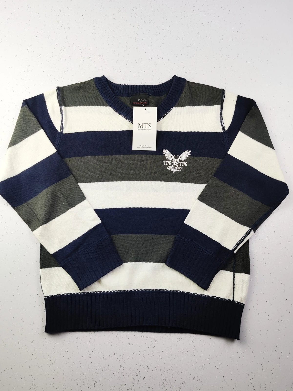 Buy online pre-used pre-loved 100% authentic & Original branded Next (KWB-1848) available in Pakistan. Top international brands avilable.