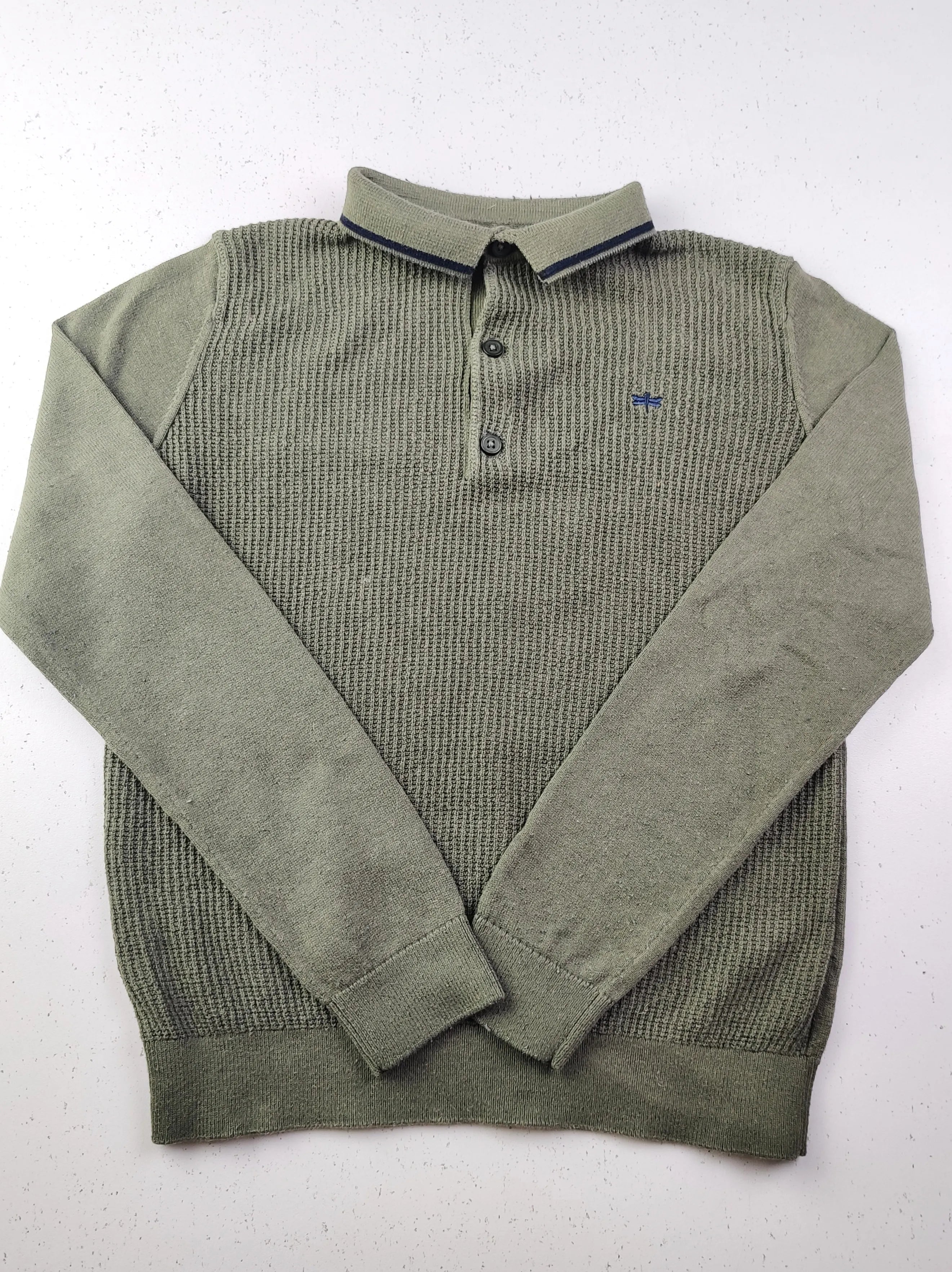 Buy online pre-used pre-loved 100% authentic & Original branded Boys (KWB-1858) available in Pakistan. Top international brands avilable.