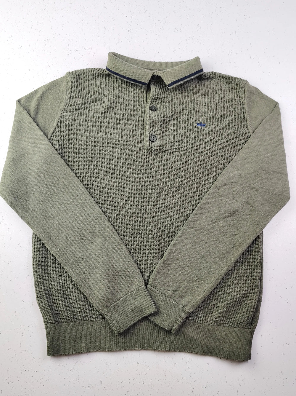 Buy online pre-used pre-loved 100% authentic & Original branded Boys (KWB-1858) available in Pakistan. Top international brands avilable.