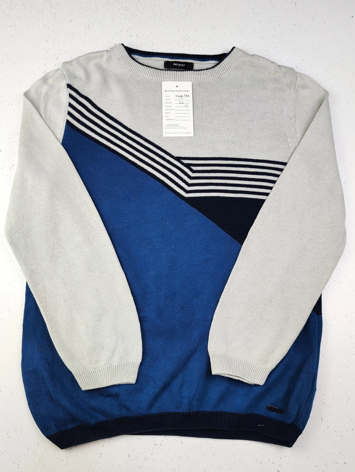 Buy online pre-used pre-loved 100% authentic & Original branded Marks & Spencer (KWB-1913) available in Pakistan. Top international brands avilable.