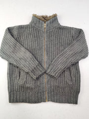 Buy online pre-used pre-loved 100% authentic & Original branded Gap (KWB-1942) available in Pakistan. Top international brands avilable.
