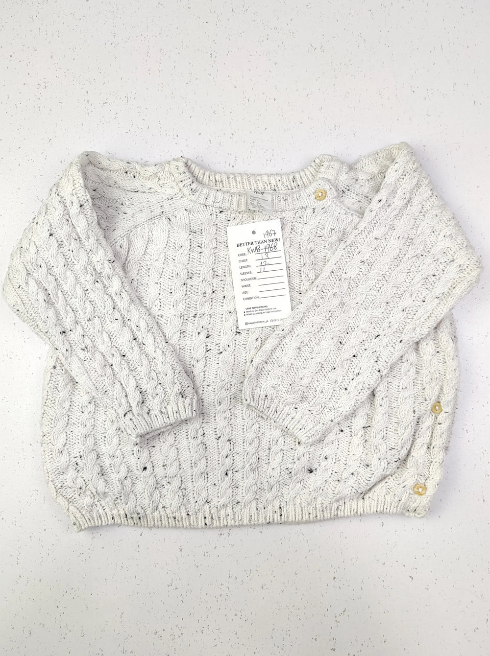 Buy online pre-used pre-loved 100% authentic & Original branded H&M (KWB-1967) available in Pakistan. Top international brands avilable.