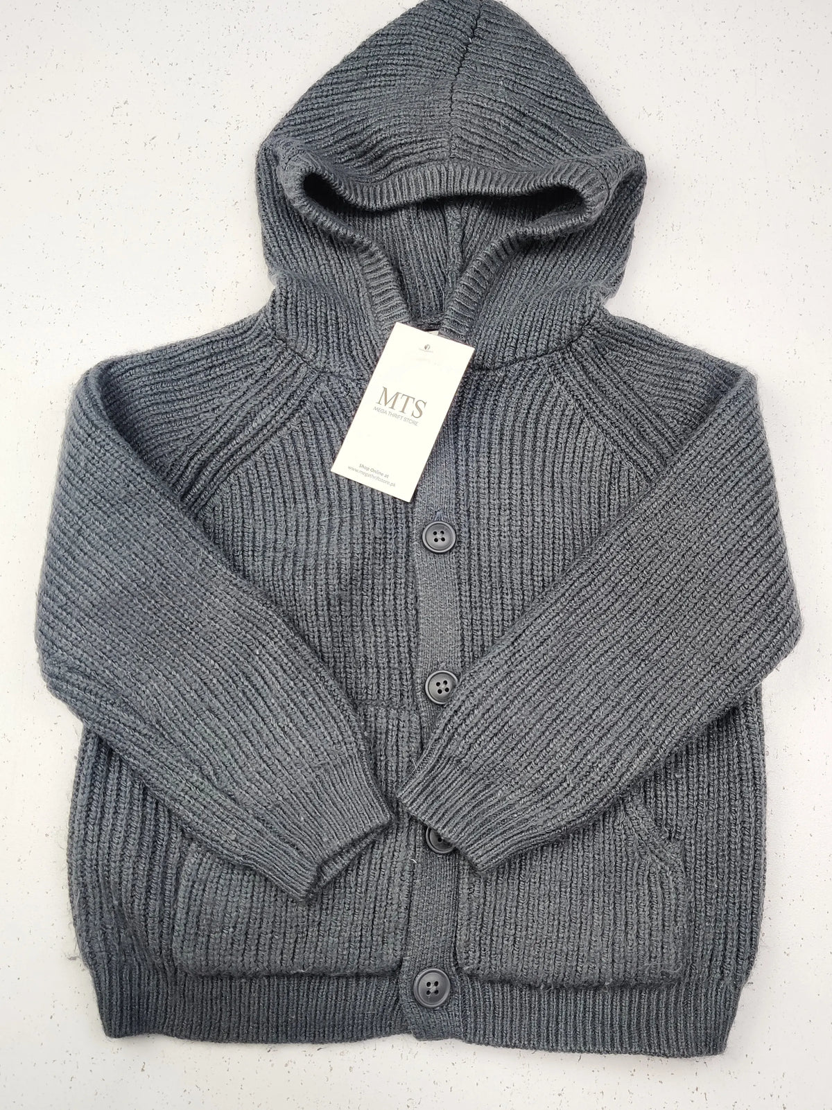 Buy online pre-used pre-loved 100% authentic & Original branded Zara (KWB-2092) available in Pakistan. Top international brands avilable.