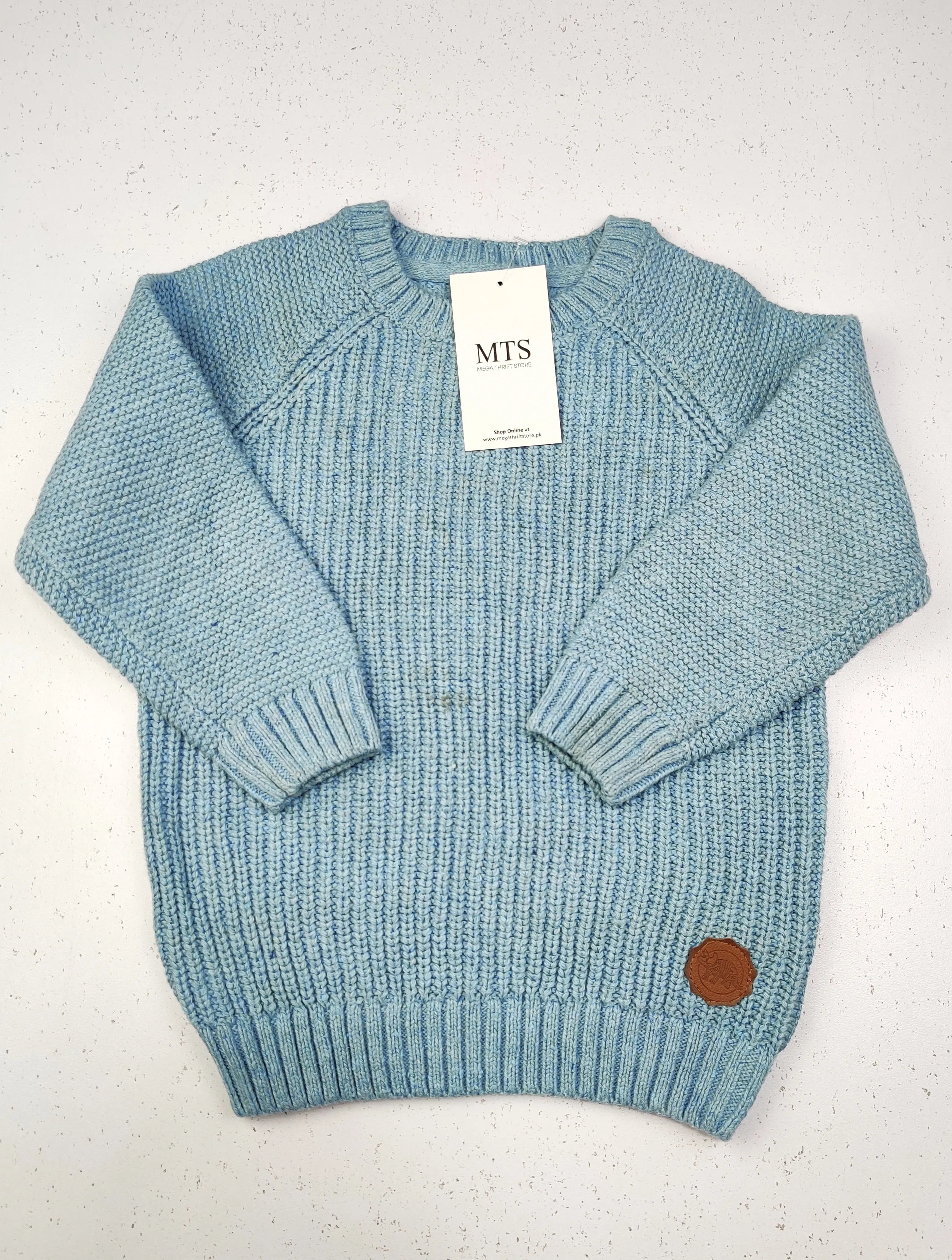 Buy online pre-used pre-loved 100% authentic & Original branded F&F (KWB-2098) available in Pakistan. Top international brands avilable.