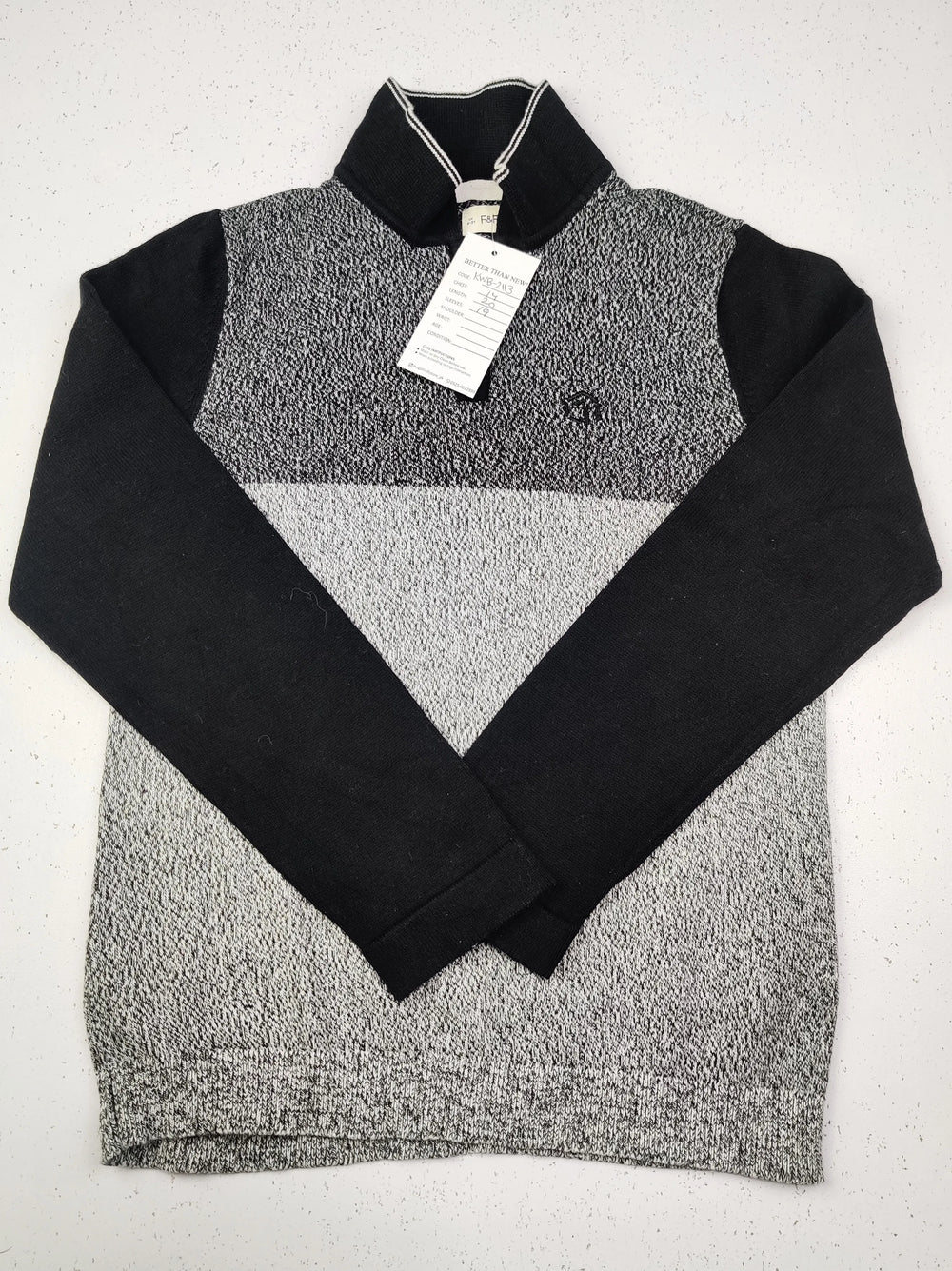 Buy online pre-used pre-loved 100% authentic & Original branded F&F (KWB-2113) available in Pakistan. Top international brands avilable.