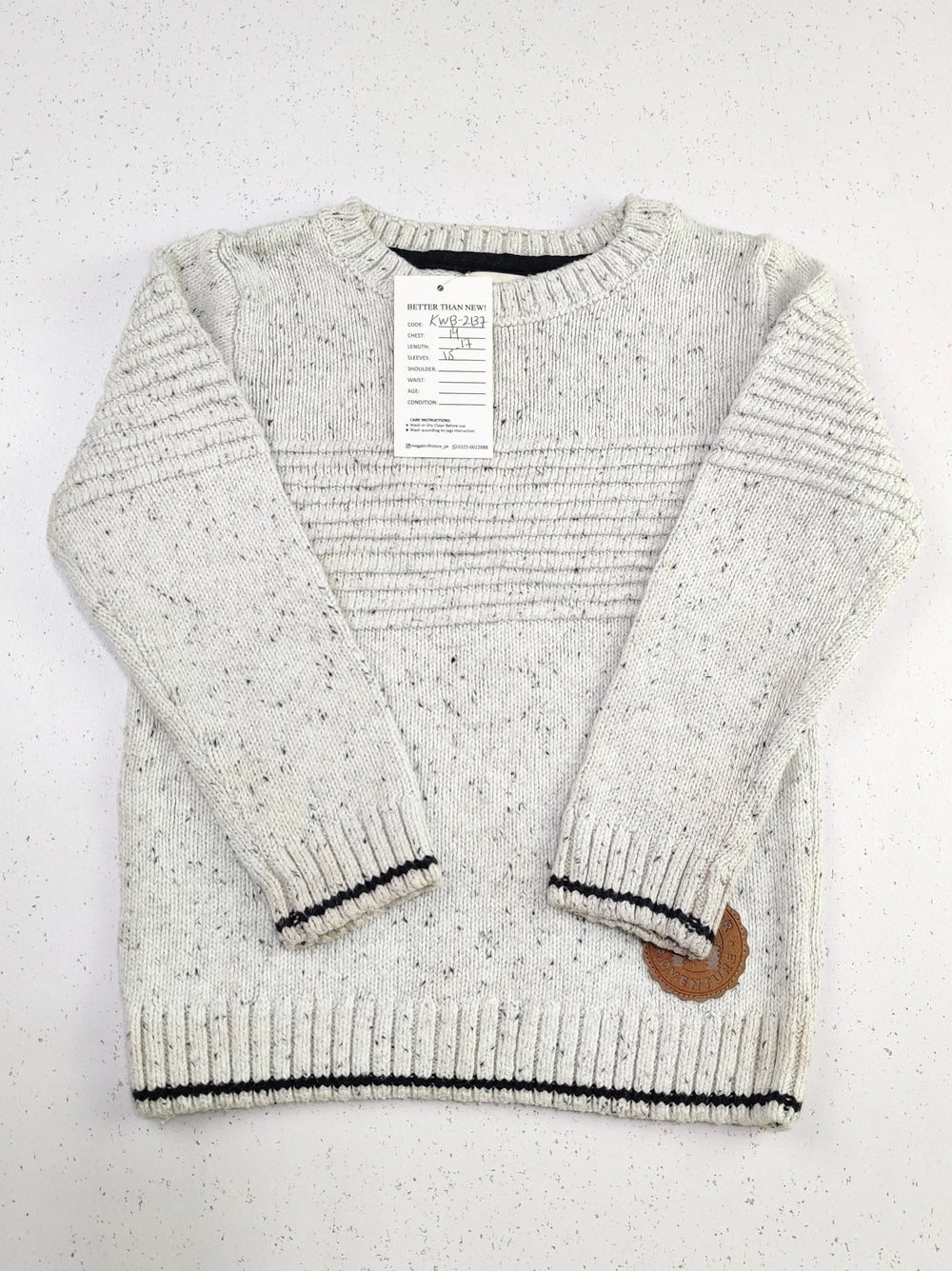 Buy online pre-used pre-loved 100% authentic & Original branded F&F (KWB-2137) available in Pakistan. Top international brands avilable.