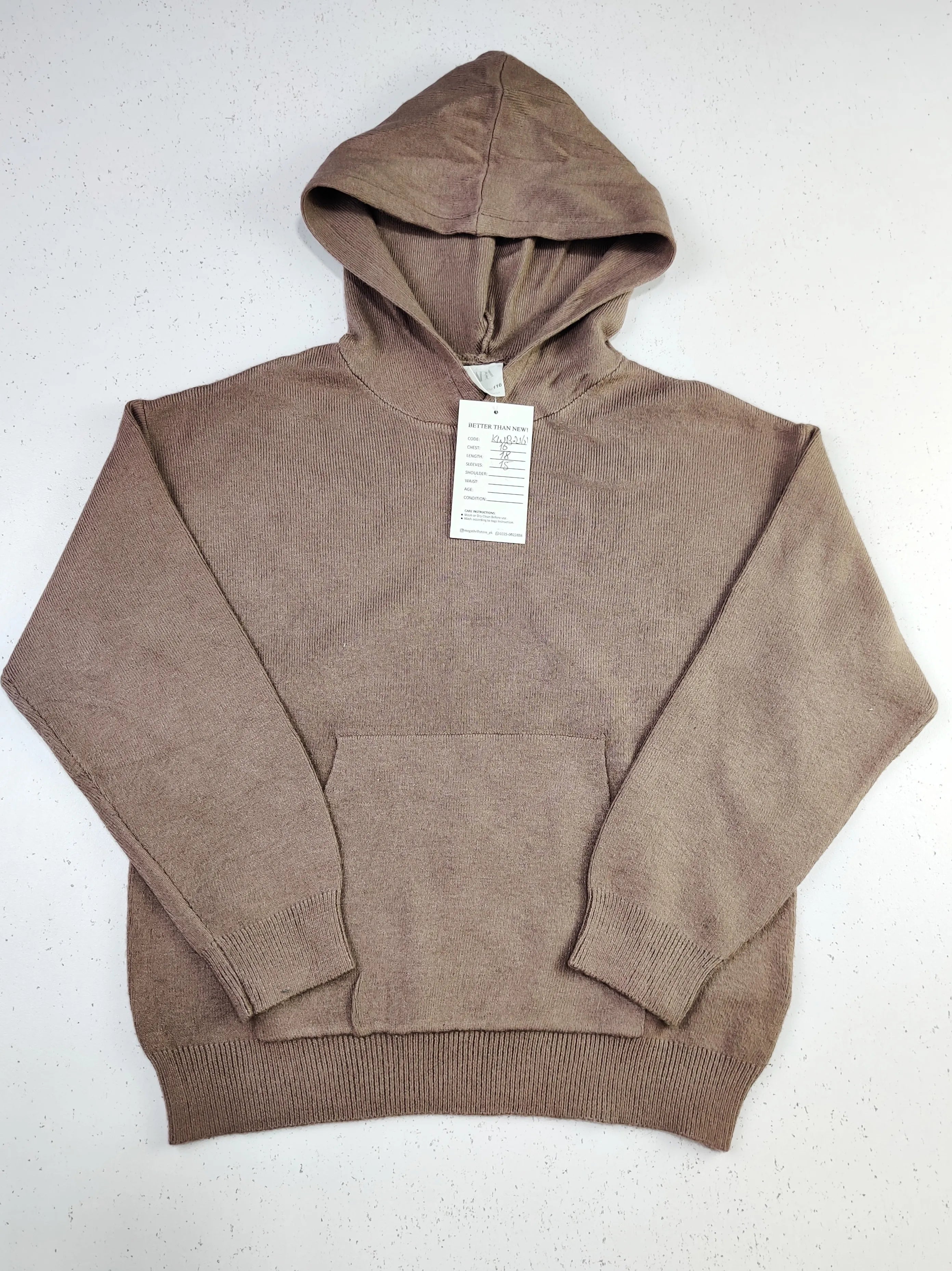 Buy online pre-used pre-loved 100% authentic & Original branded Zara (KWB-2161) available in Pakistan. Top international brands avilable.