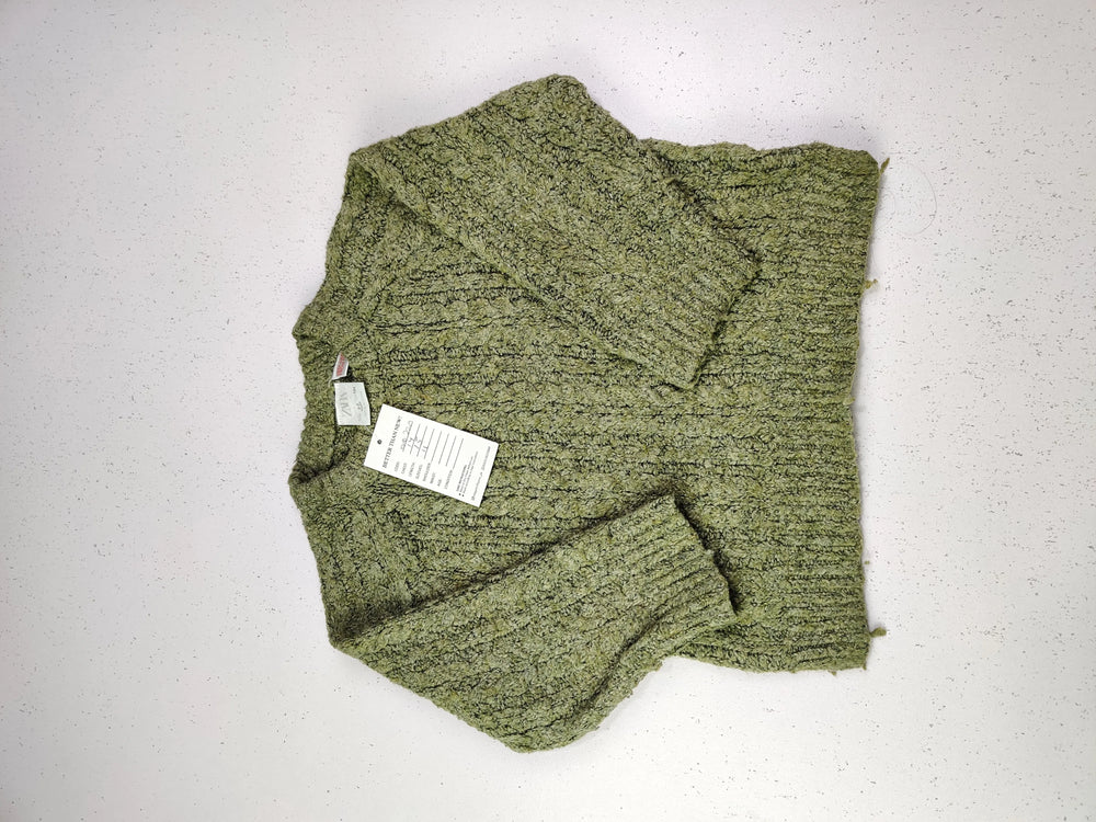 Buy online pre-used pre-loved 100% authentic & Original branded Zara (KWB-2209) available in Pakistan. Top international brands avilable.