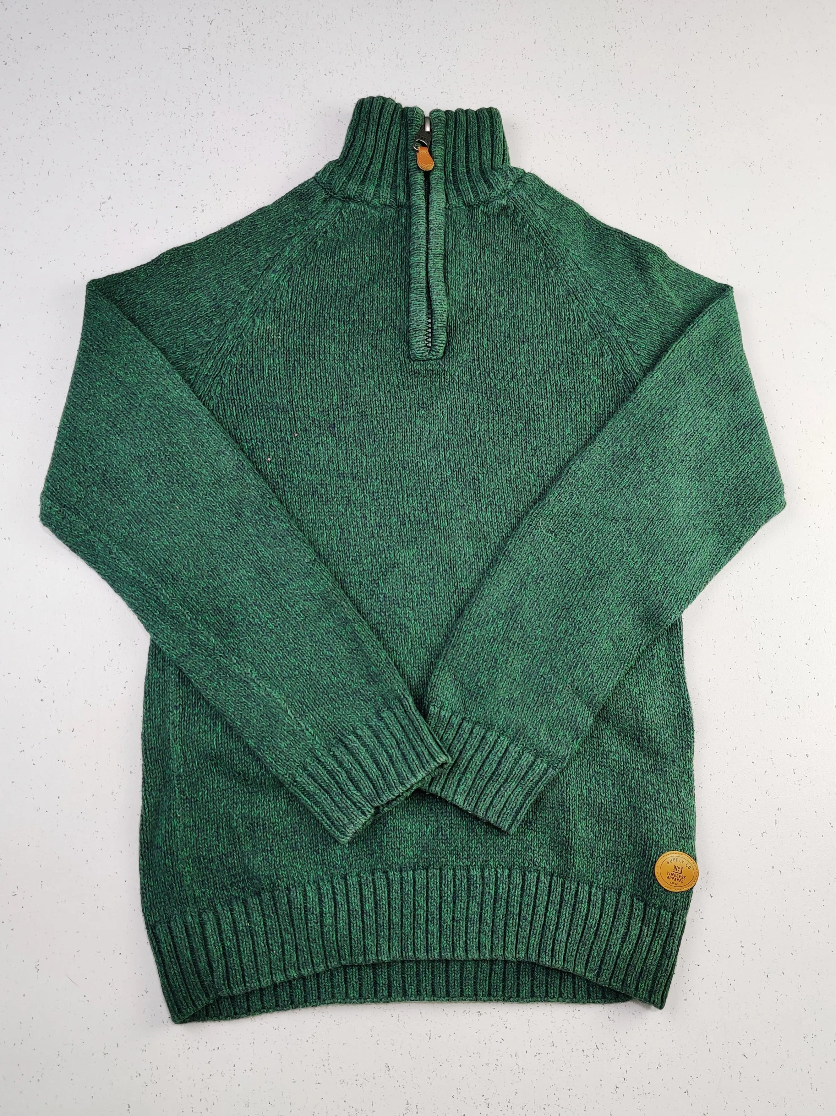Buy online pre-used pre-loved 100% authentic & Original branded H&M (KWB-2233) available in Pakistan. Top international brands avilable.