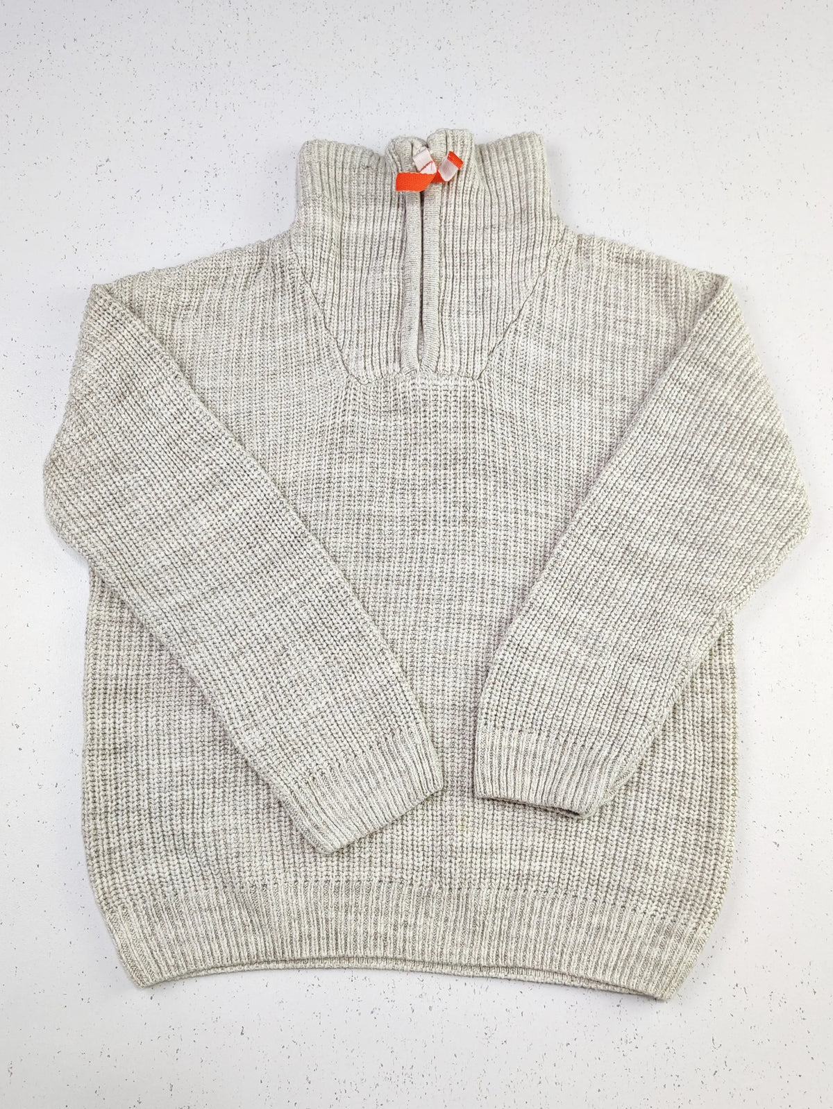 Buy online pre-used pre-loved 100% authentic & Original branded H&M (KWB-2236) available in Pakistan. Top international brands avilable.
