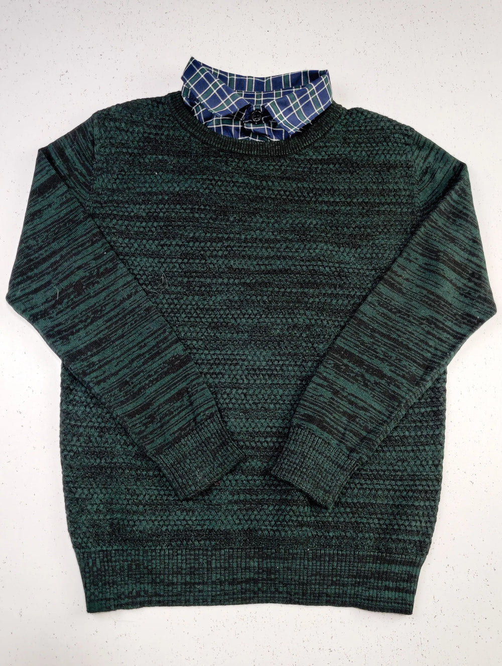 Buy online pre-used pre-loved 100% authentic & Original branded Boys (KWB-2251) available in Pakistan. Top international brands avilable.