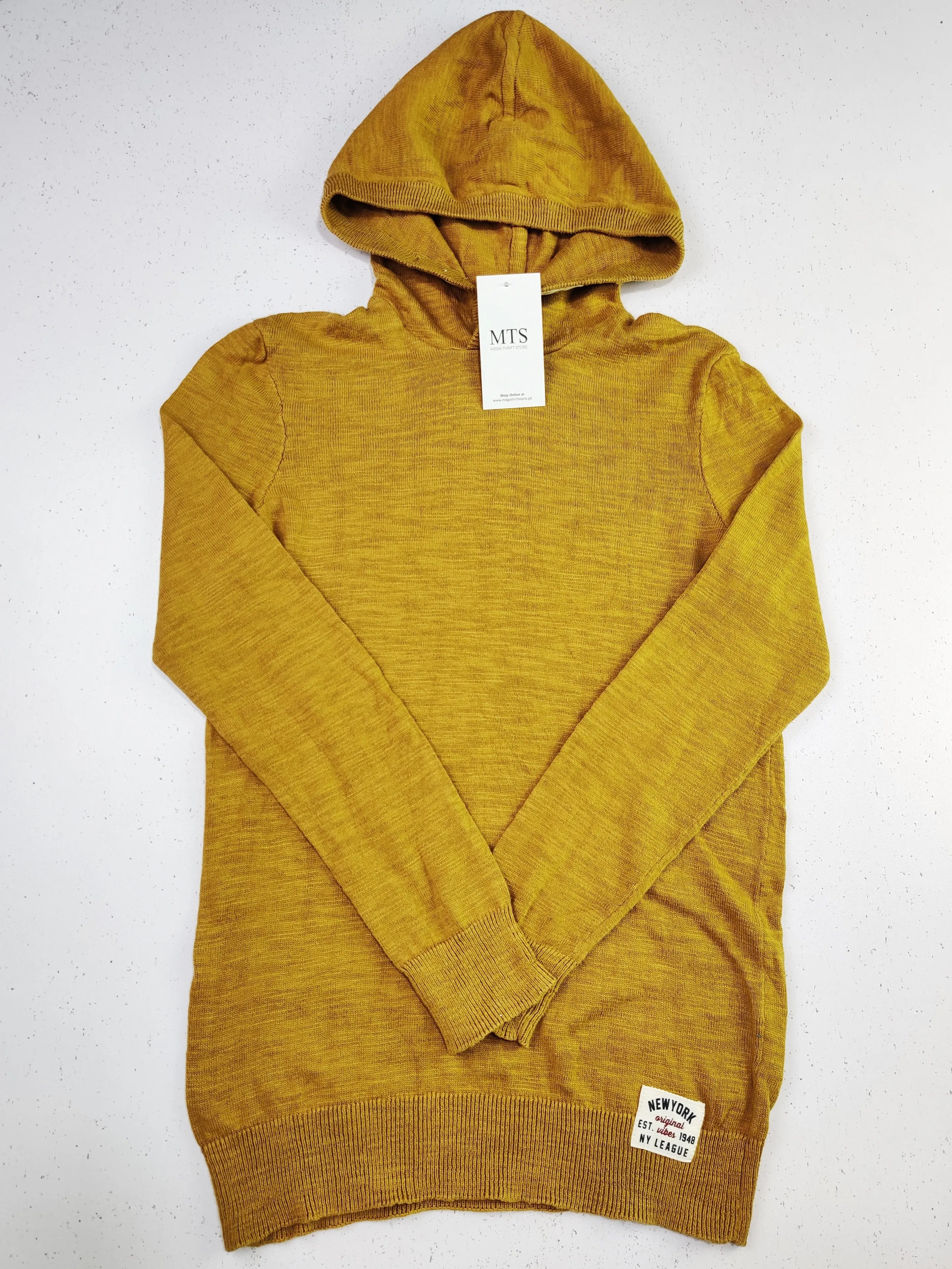 Buy online pre-used pre-loved 100% authentic & Original branded H&M (KWB-2286) available in Pakistan. Top international brands avilable.