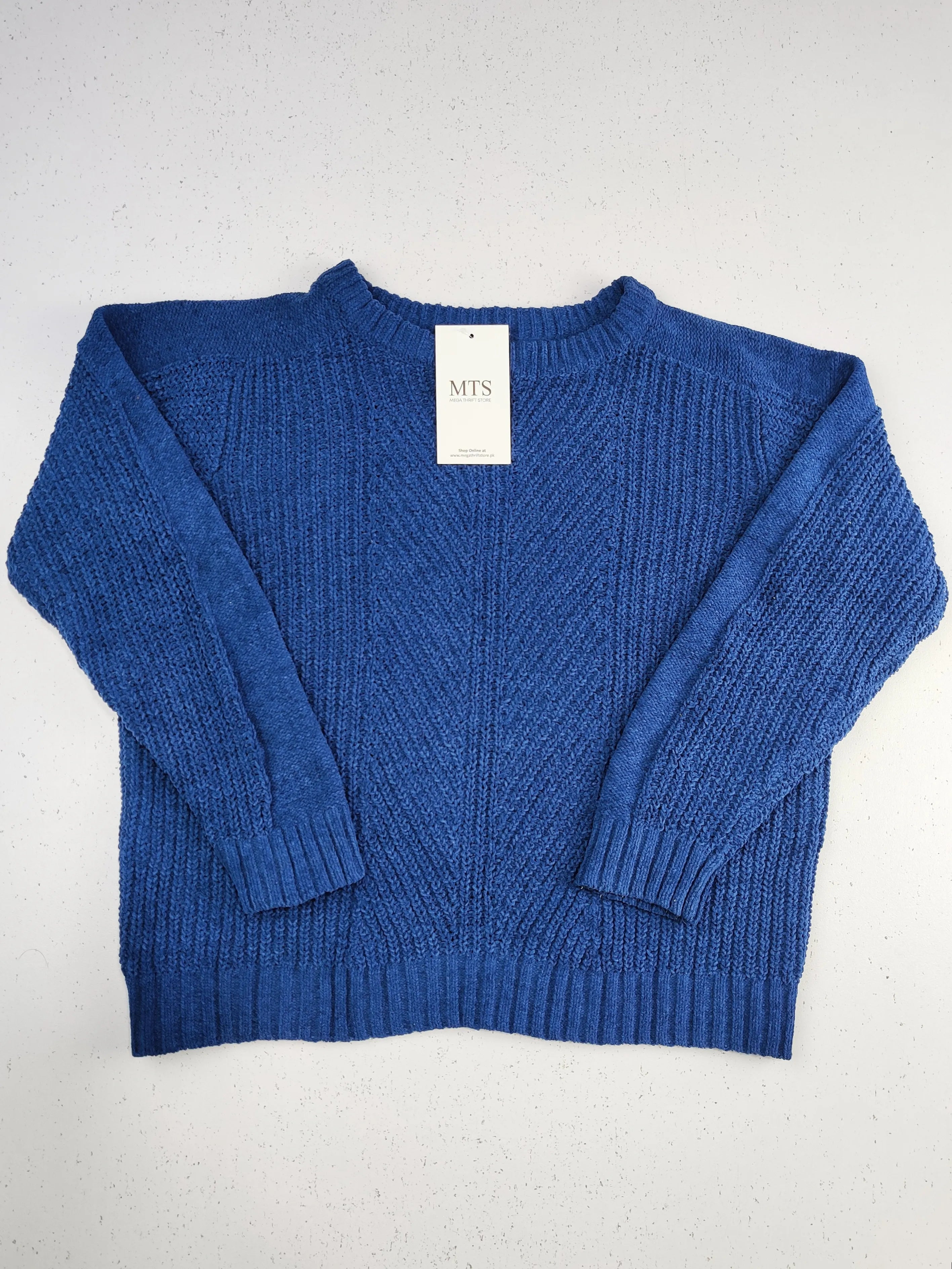 Buy online pre-used pre-loved 100% authentic & Original branded Dunnes Store (KWB-2318) available in Pakistan. Top international brands avilable.