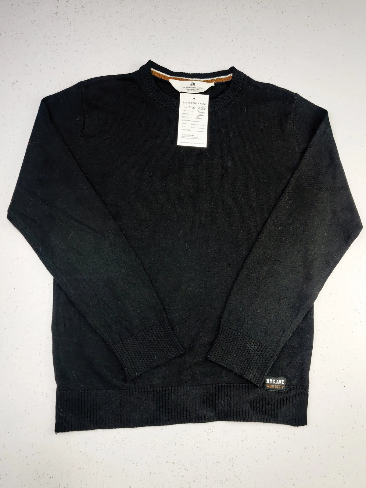 Buy online pre-used pre-loved 100% authentic & Original branded H&M (KWB-2325) available in Pakistan. Top international brands avilable.