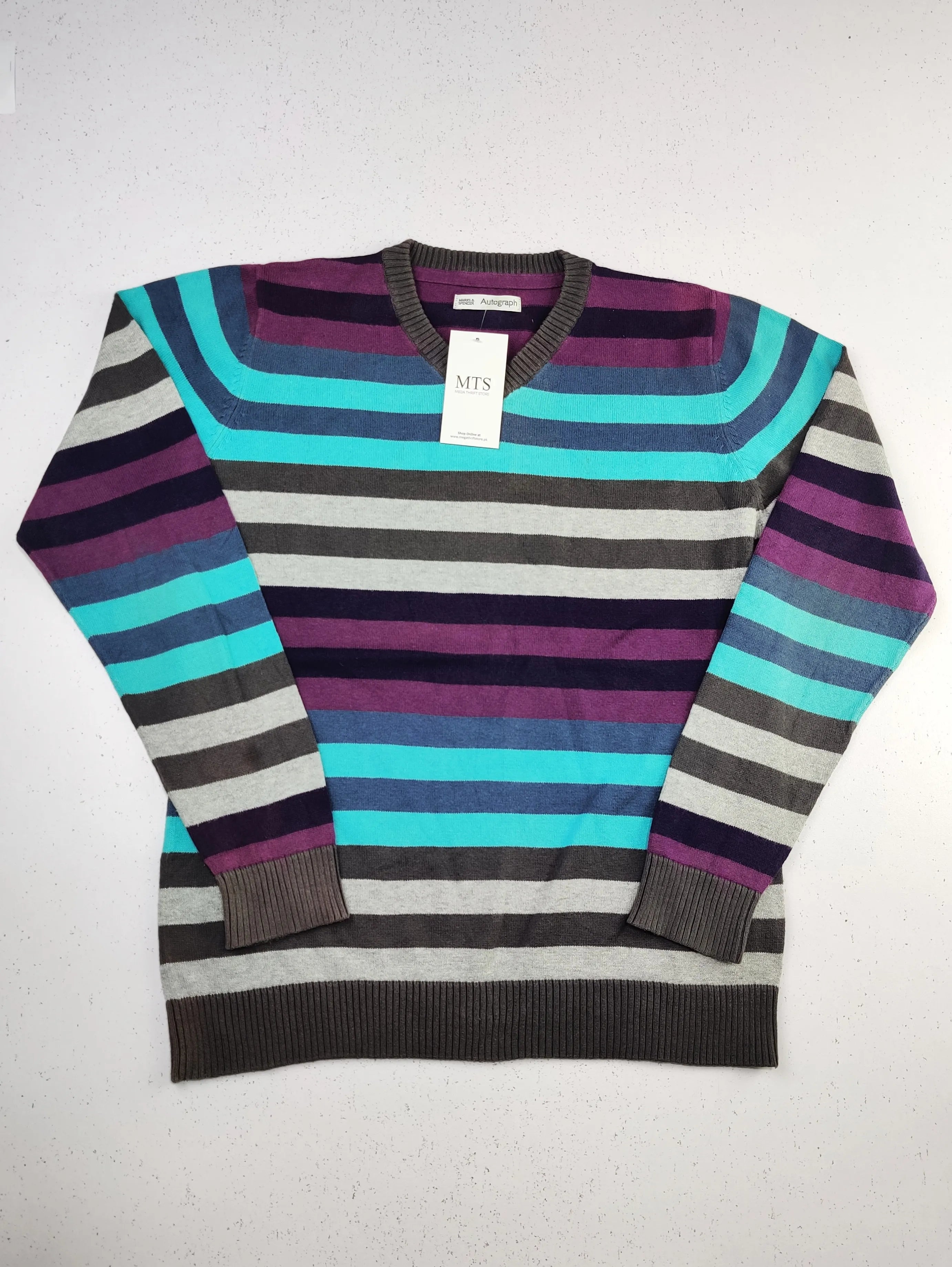 Buy online pre-used pre-loved 100% authentic & Original branded Marks & Spencer (KWB-2407) available in Pakistan. Top international brands avilable.