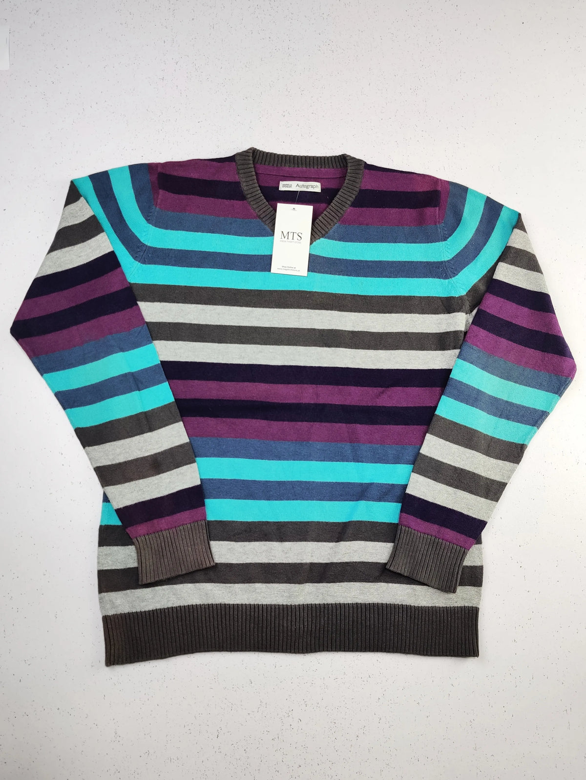 Buy online pre-used pre-loved 100% authentic & Original branded Marks & Spencer (KWB-2407) available in Pakistan. Top international brands avilable.