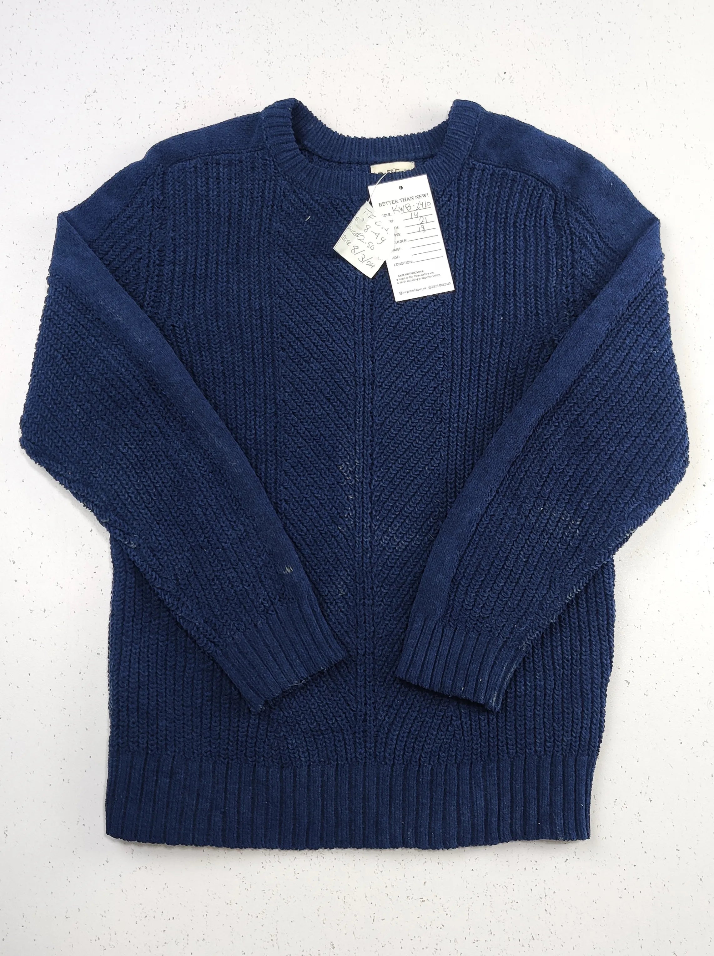 Buy online pre-used pre-loved 100% authentic & Original branded F&F (KWB-2410) available in Pakistan. Top international brands avilable.