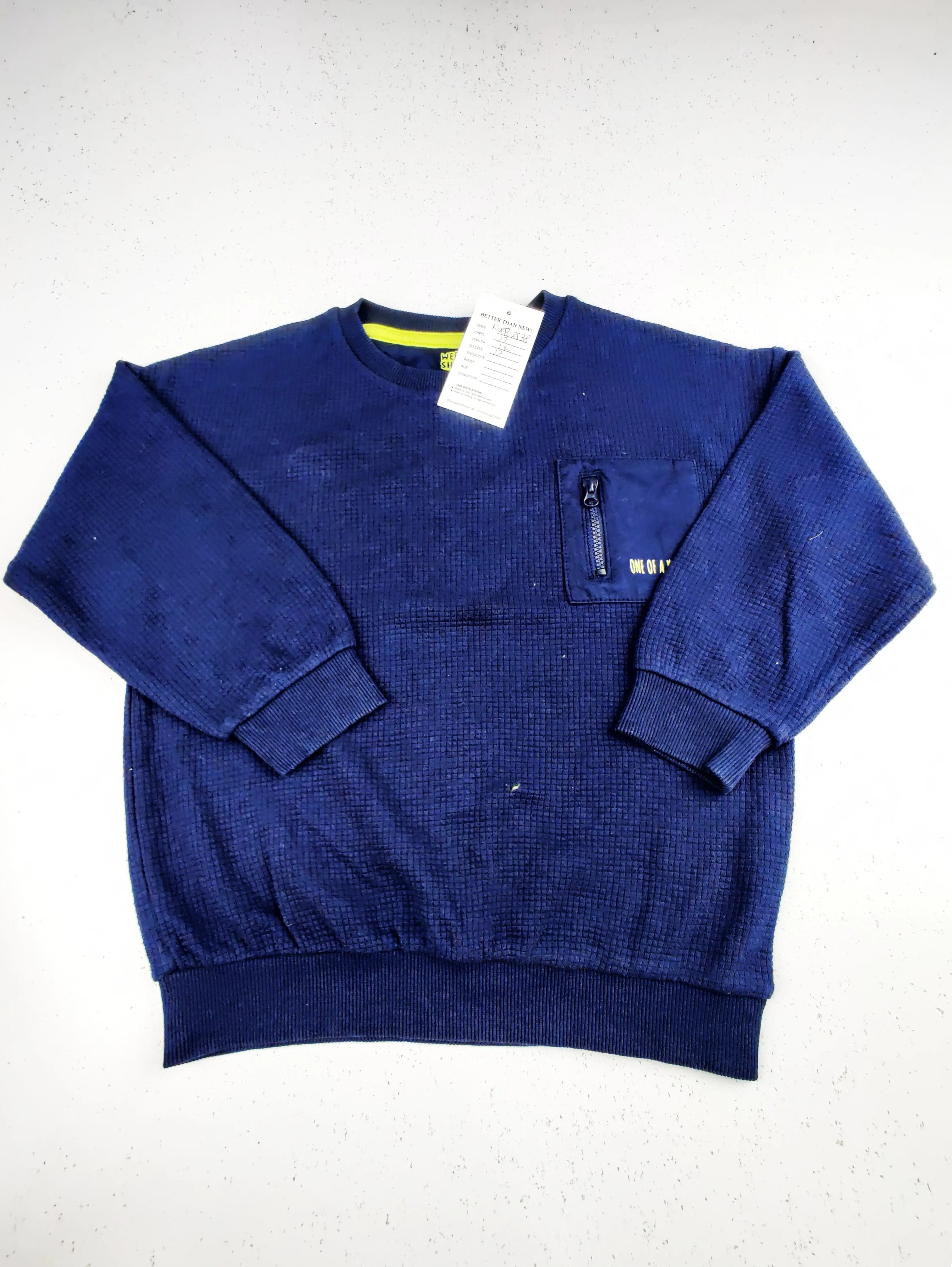 Buy online pre-used pre-loved 100% authentic & Original branded F&F (KWB-2538) available in Pakistan. Top international brands avilable.