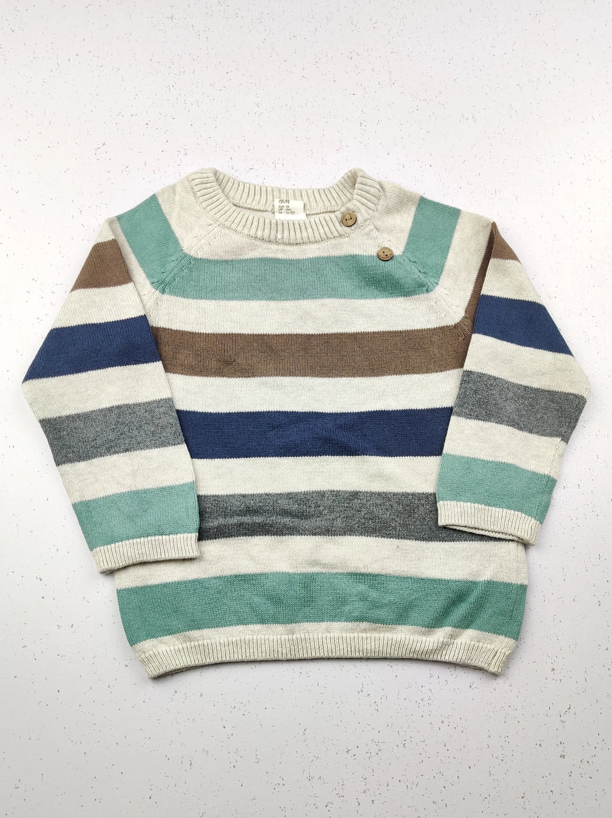 Buy online pre-used pre-loved 100% authentic & Original branded H&M (KWB-2572) available in Pakistan. Top international brands avilable.