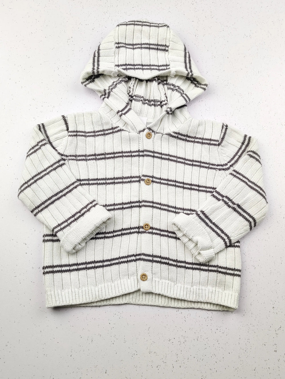 Buy online pre-used pre-loved 100% authentic & Original branded Primark (KWB-2581) available in Pakistan. Top international brands avilable.