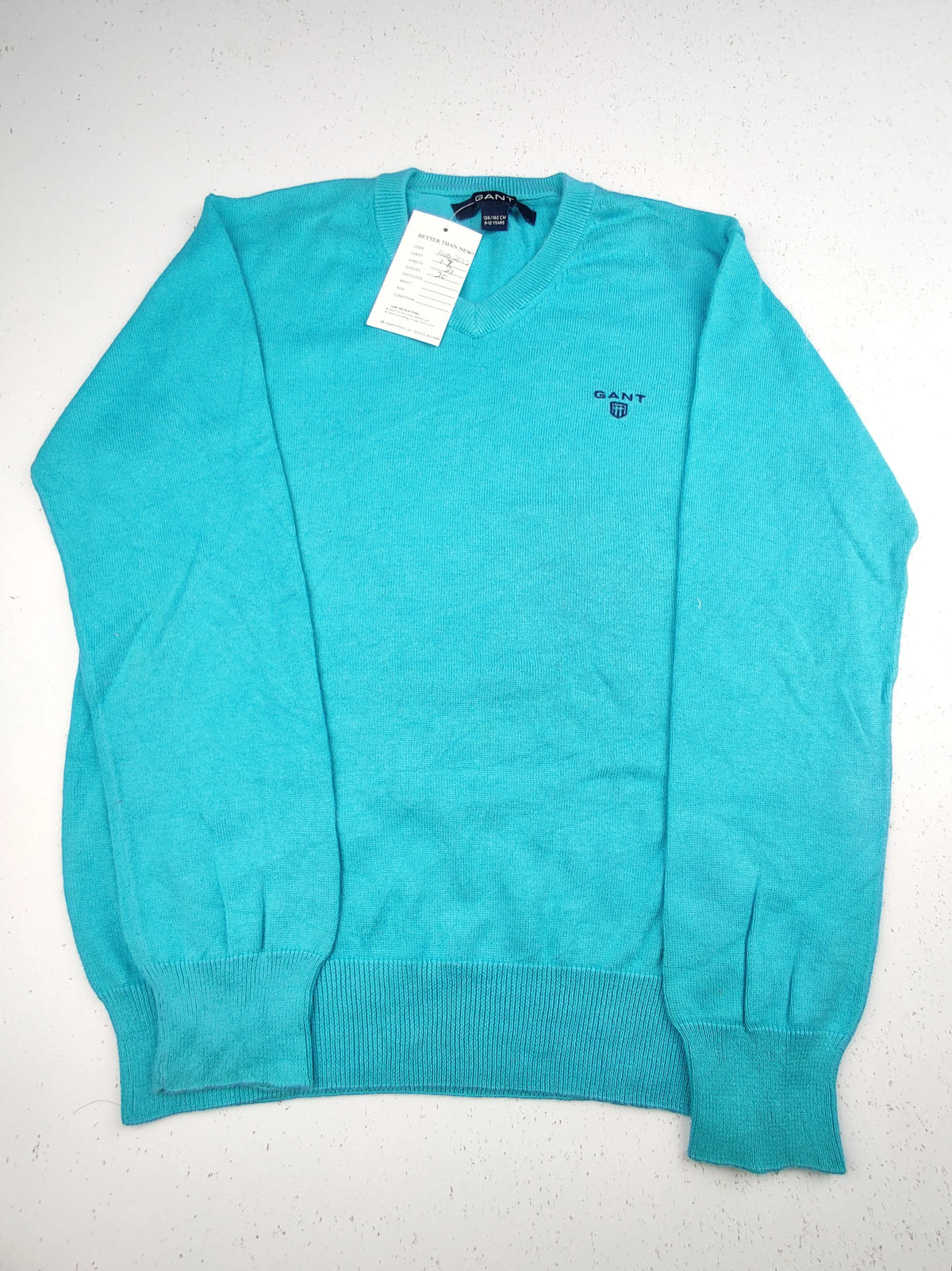 Buy online pre-used pre-loved 100% authentic & Original branded Gant (KWB-2642) available in Pakistan. Top international brands avilable.
