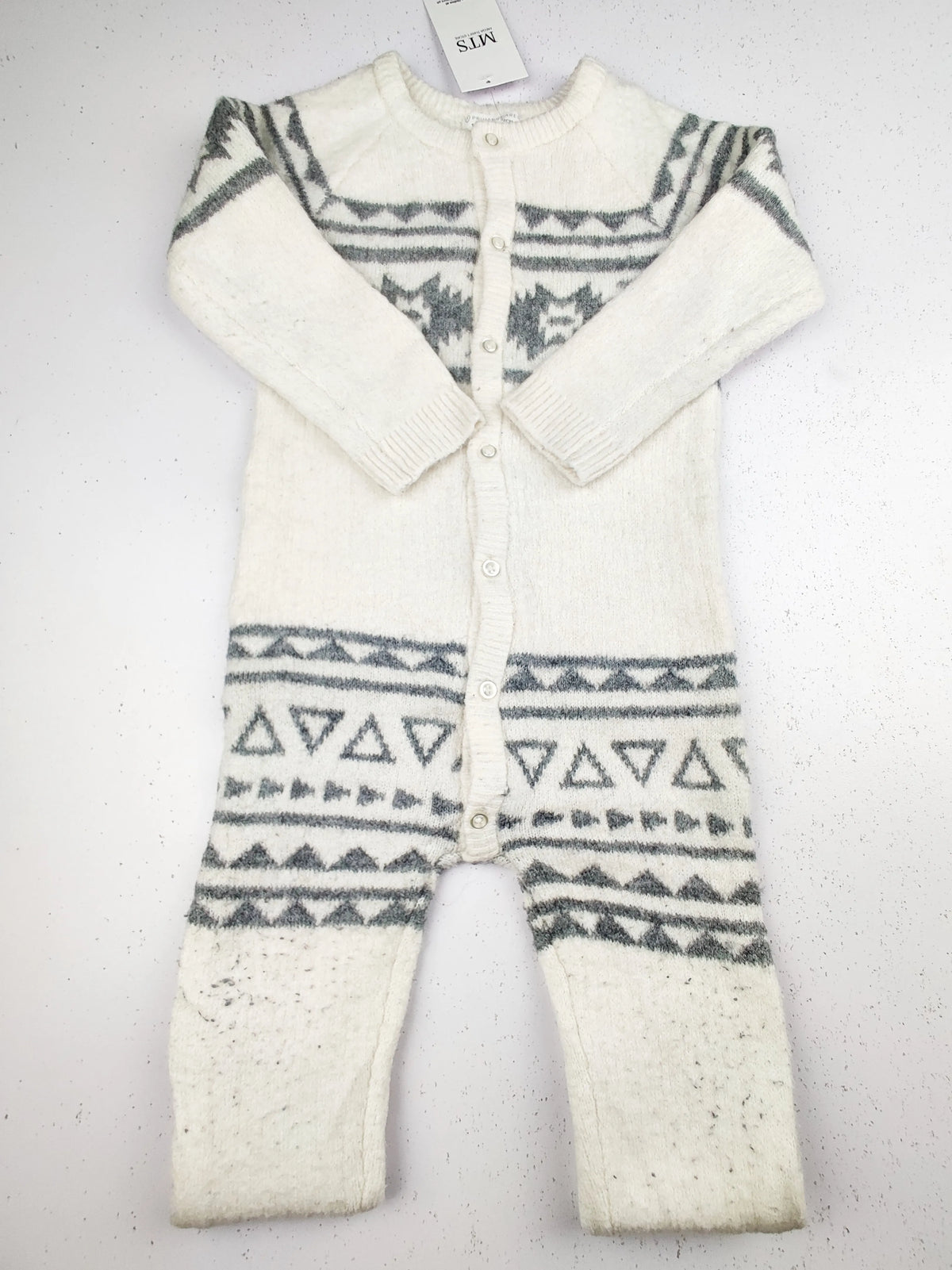 Buy online pre-used pre-loved 100% authentic & Original branded Primark (KWB-2654) available in Pakistan. Top international brands avilable.