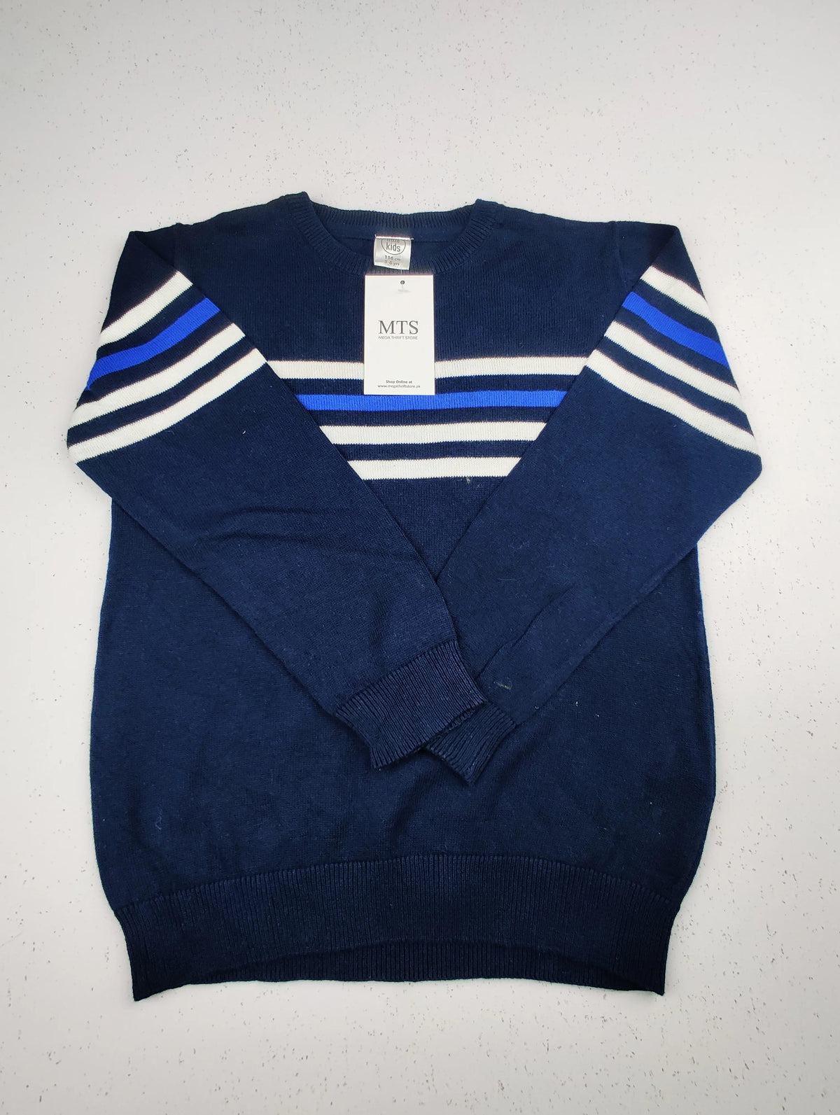 Buy online pre-used pre-loved 100% authentic & Original branded Little Kids (KWB-2663) available in Pakistan. Top international brands avilable.