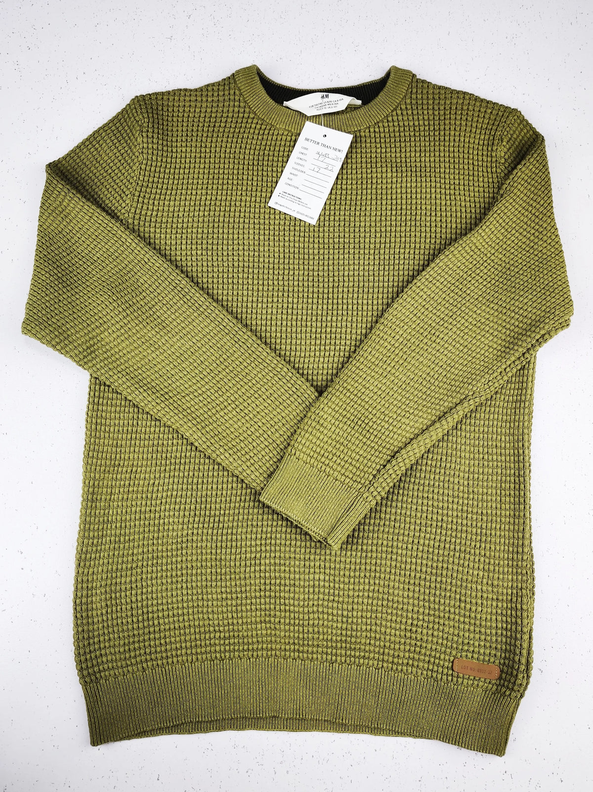 Buy online pre-used pre-loved 100% authentic & Original branded H&M (KWB-2690) available in Pakistan. Top international brands avilable.