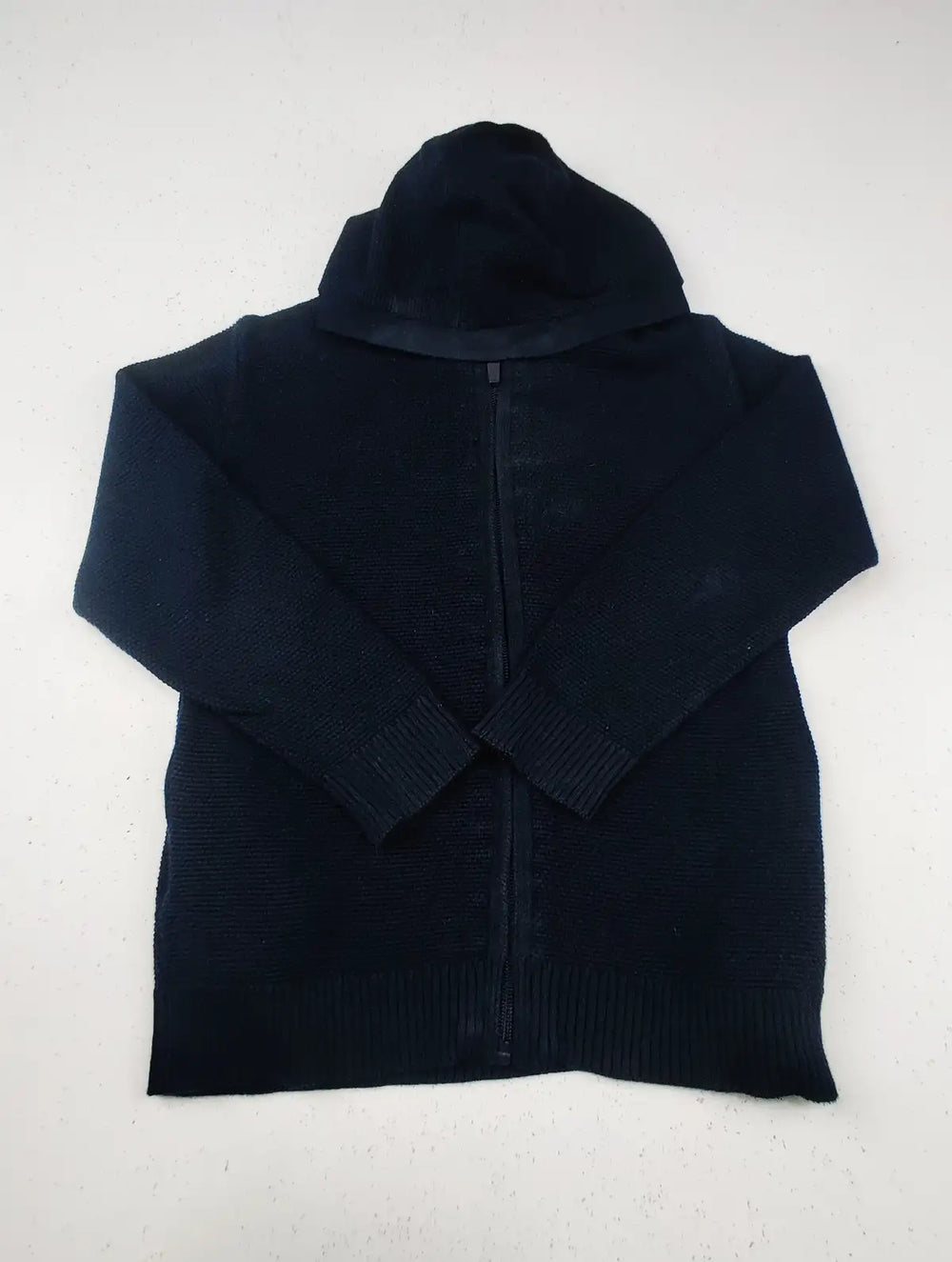 Buy online pre-used pre-loved 100% authentic & Original branded Dunnes Stores (KWB-2833) available in Pakistan. Top international brands avilable.