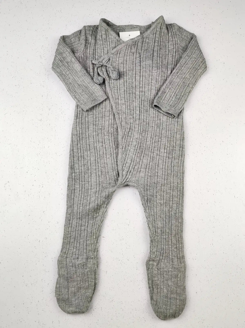 Buy online pre-used pre-loved 100% authentic & Original branded F&F (KWB-2857) available in Pakistan. Top international brands avilable.