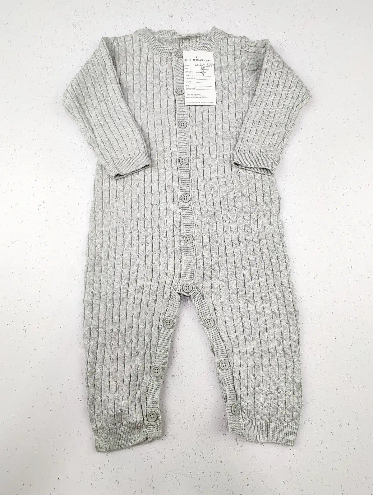 Buy online pre-used pre-loved 100% authentic & Original branded Unknown Brand (KWB-3258) available in Pakistan. Top international brands avilable.