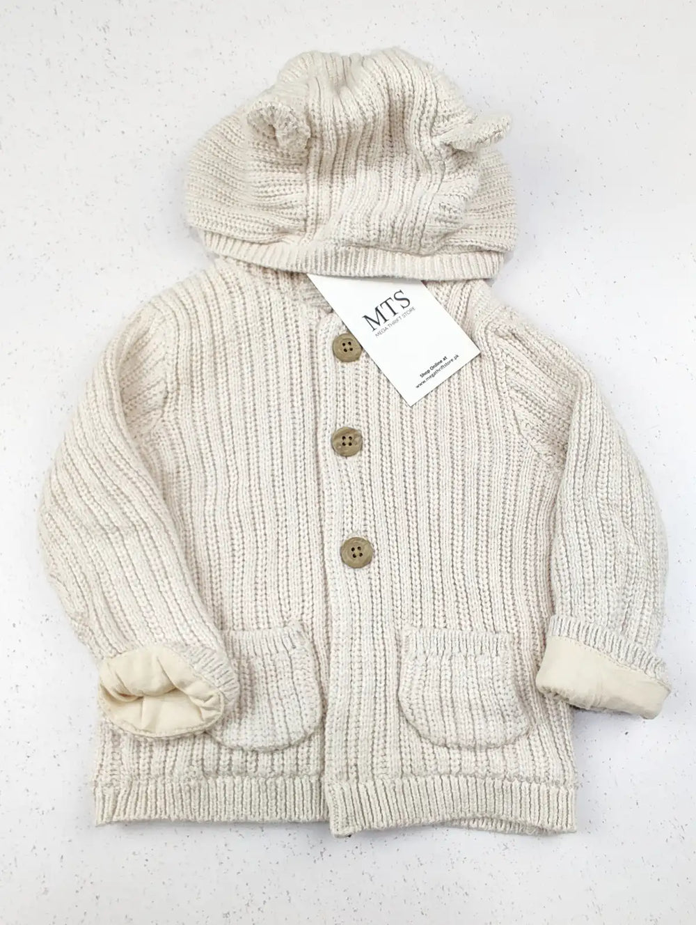 Buy online pre-used pre-loved 100% authentic & Original branded Tu (KWB-3288) available in Pakistan. Top international brands avilable.