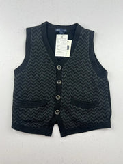 Buy online pre-used pre-loved 100% authentic & Original branded Gap (KWB-3456) available in Pakistan. Top international brands avilable.