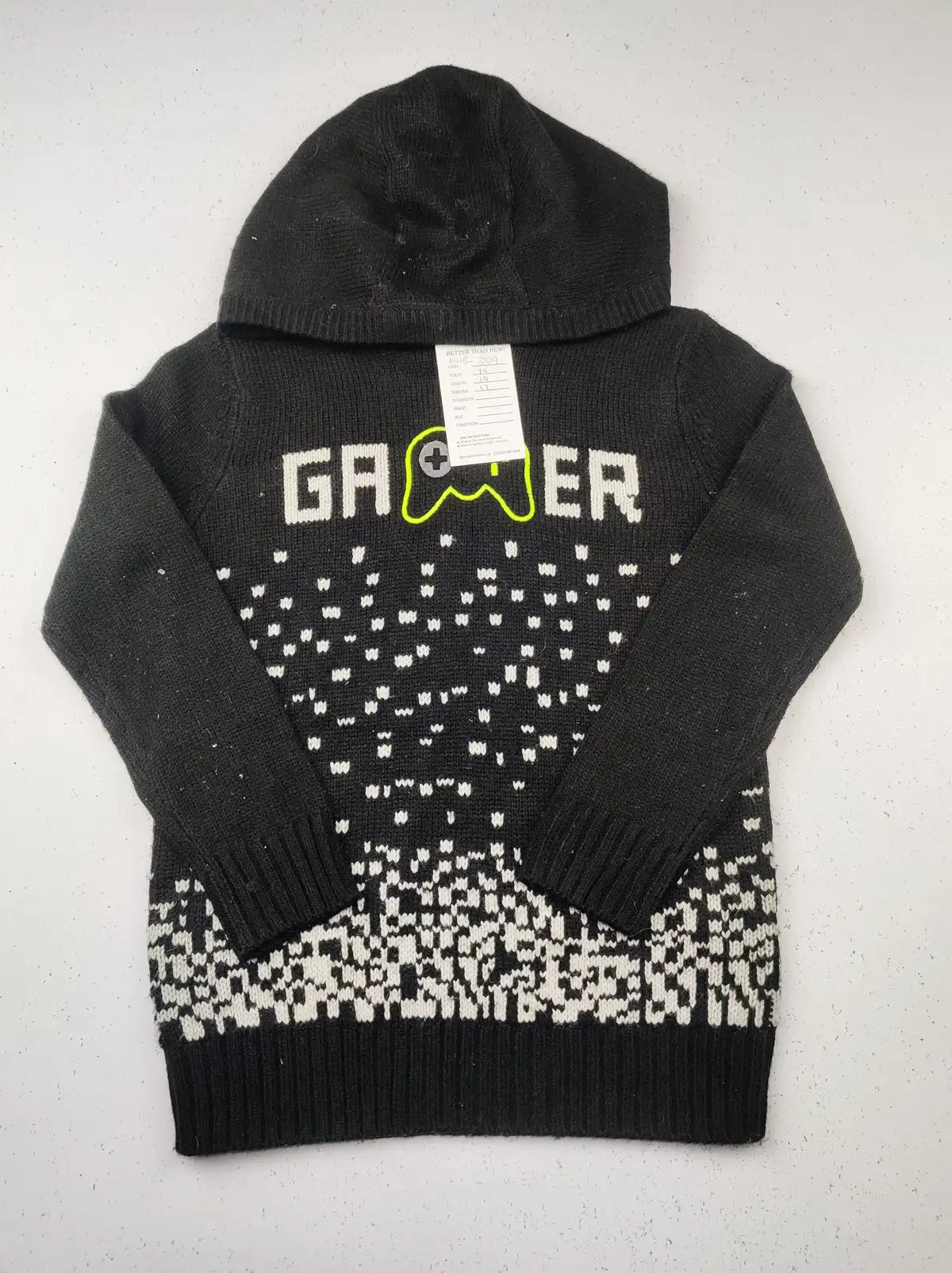 Buy online pre-used pre-loved 100% authentic & Original branded F&F (KWB-3519) available in Pakistan. Top international brands avilable.