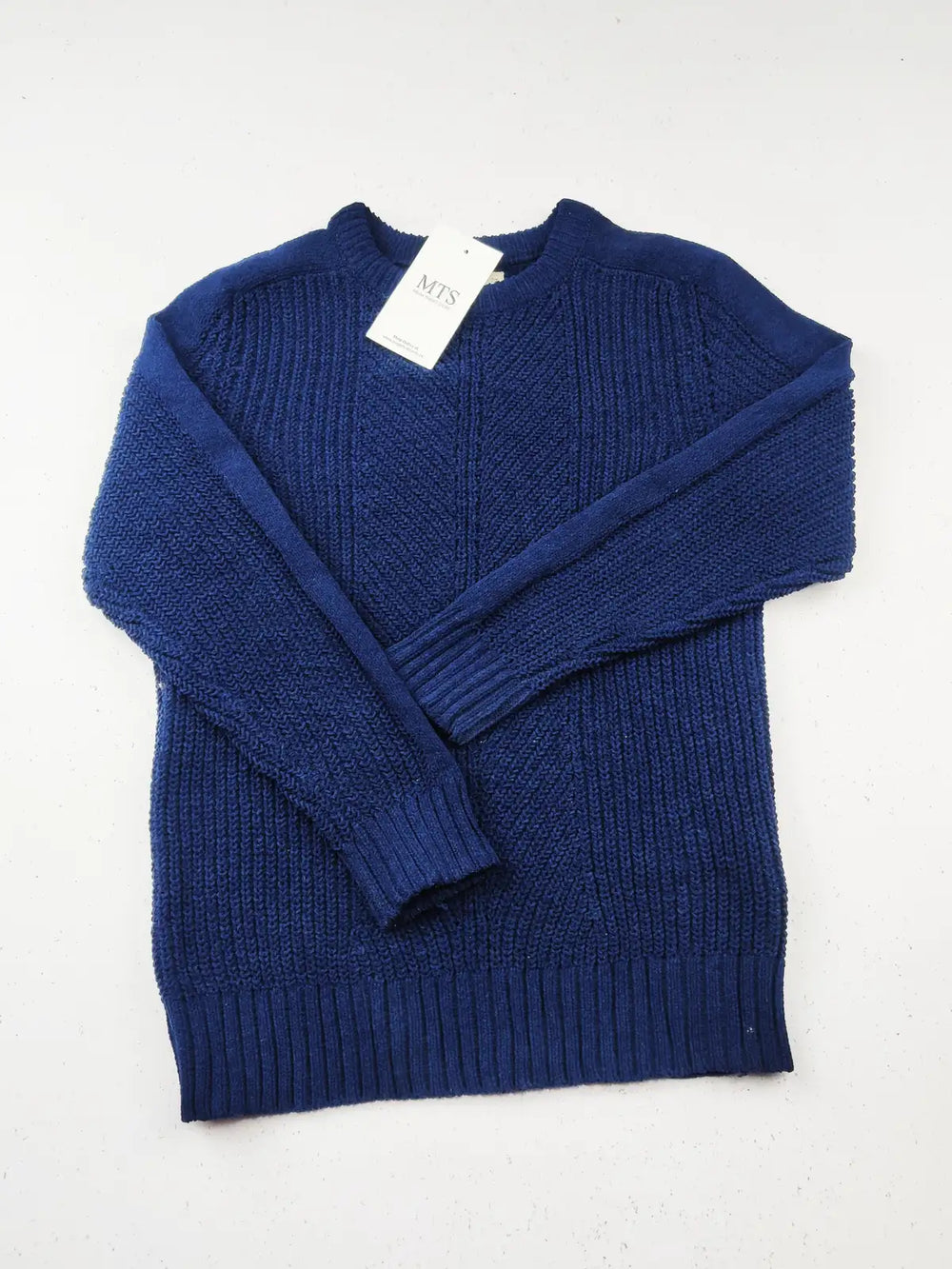 Buy online pre-used pre-loved 100% authentic & Original branded F&F (KWB-3572) available in Pakistan. Top international brands avilable.