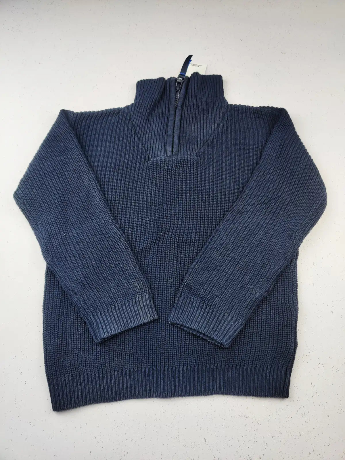 Buy online pre-used pre-loved 100% authentic & Original branded H&M (KWB-3574) available in Pakistan. Top international brands avilable.