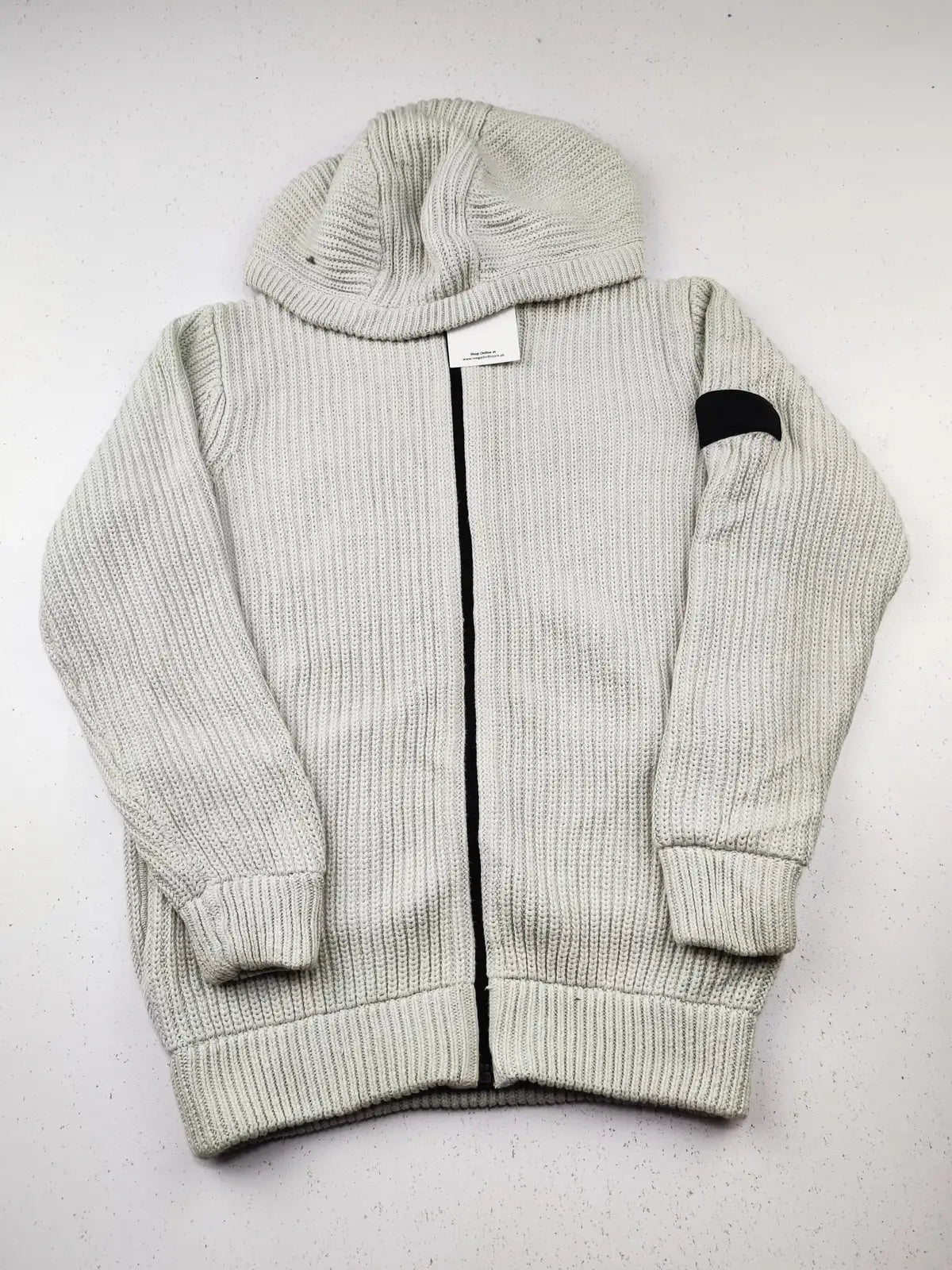 Buy online pre-used pre-loved 100% authentic & Original branded Next (KWB-3600) available in Pakistan. Top international brands avilable.